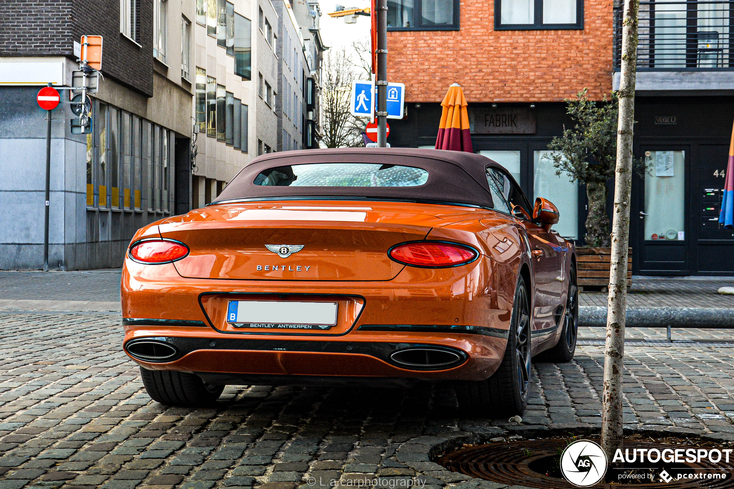 Bentley Continental GTC 2019 First Edition