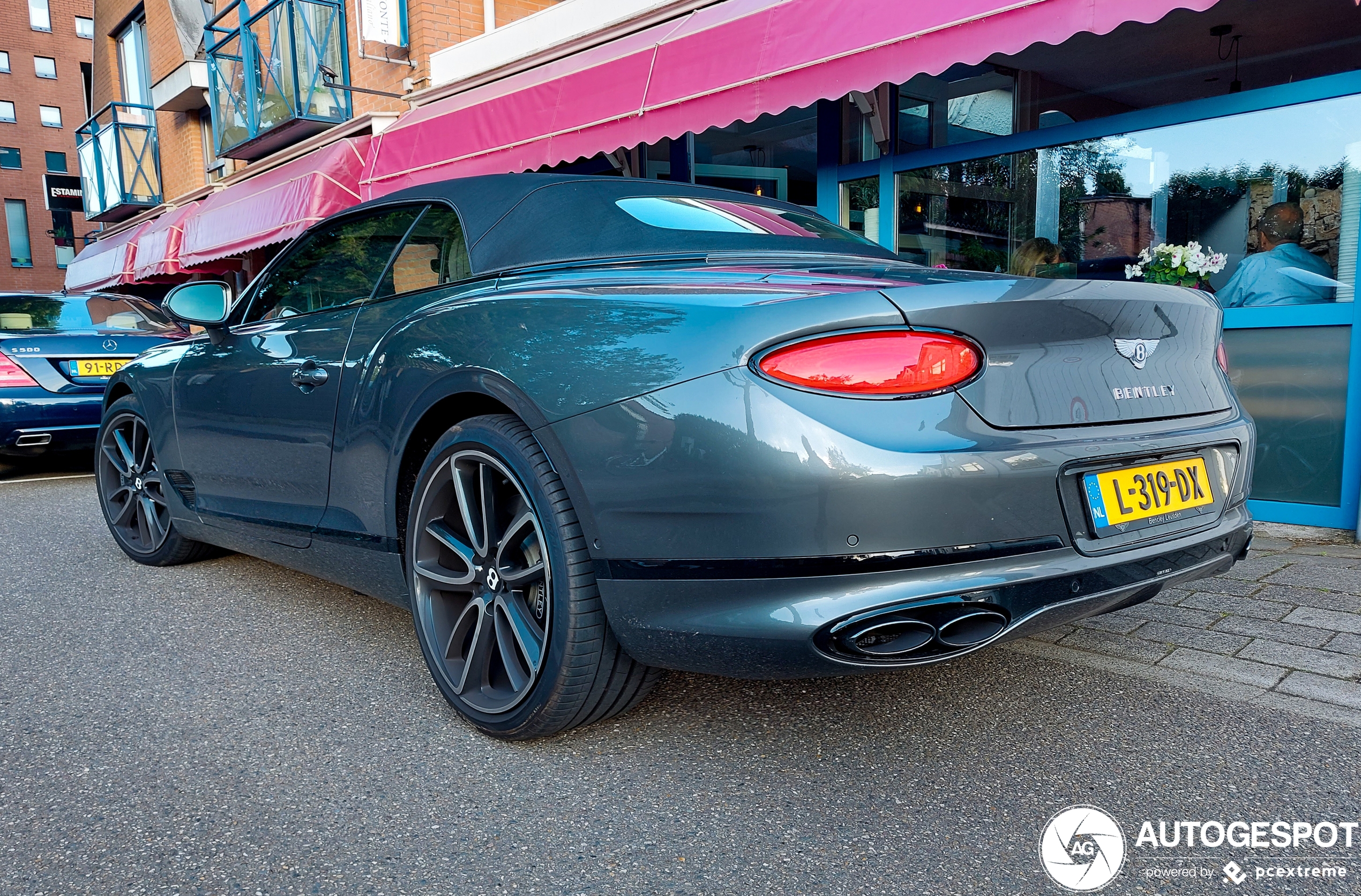 Bentley Continental GTC V8 2020