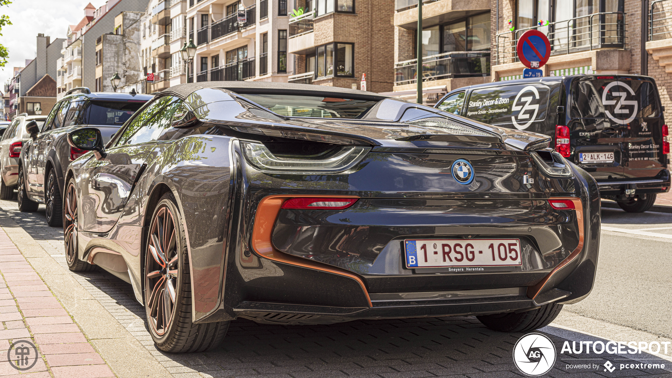 BMW i8 Roadster Ultimate Sophisto Edition