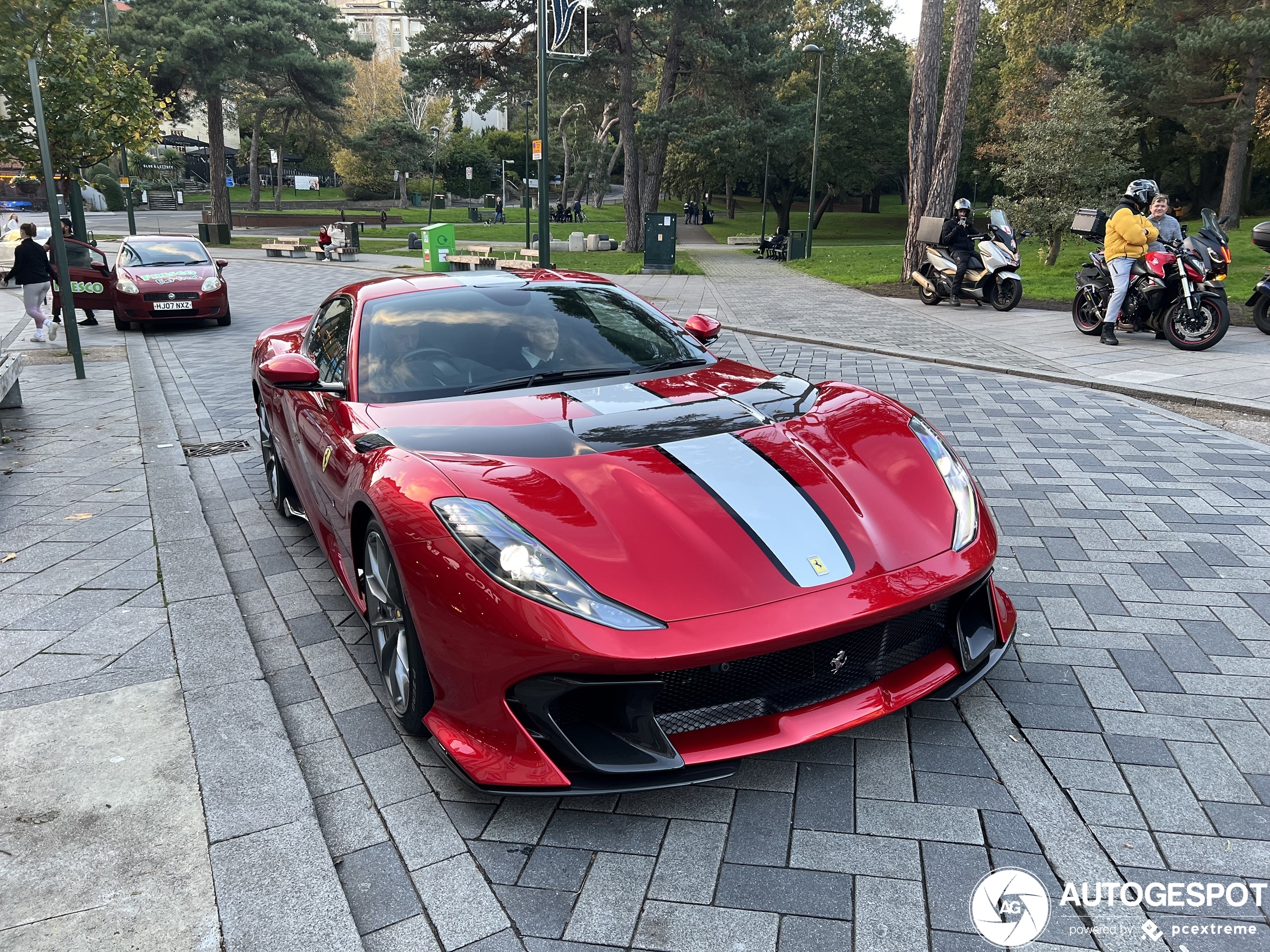 Ferrari 812 Competizione