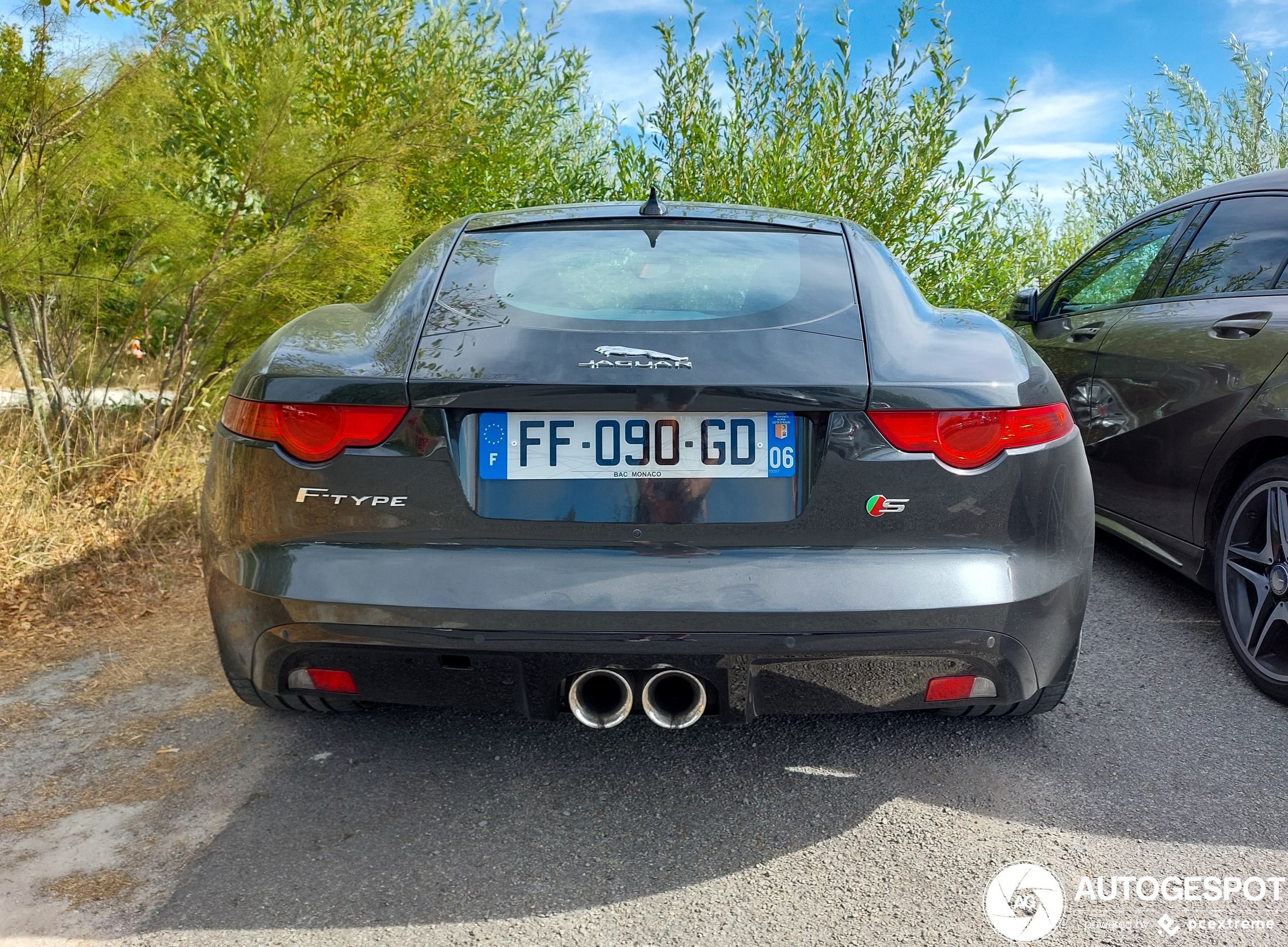 Jaguar F-TYPE S Coupé