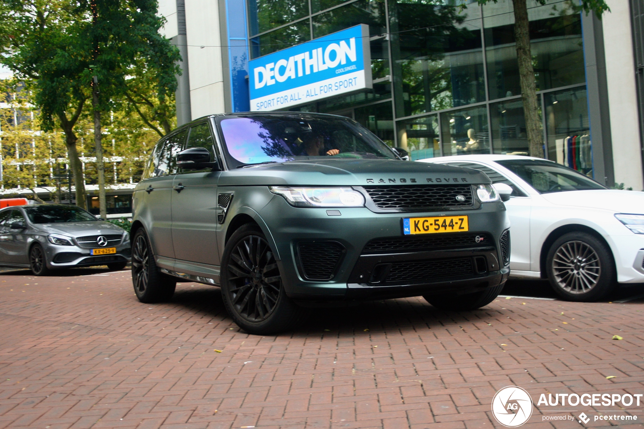 Land Rover Range Rover Sport SVR