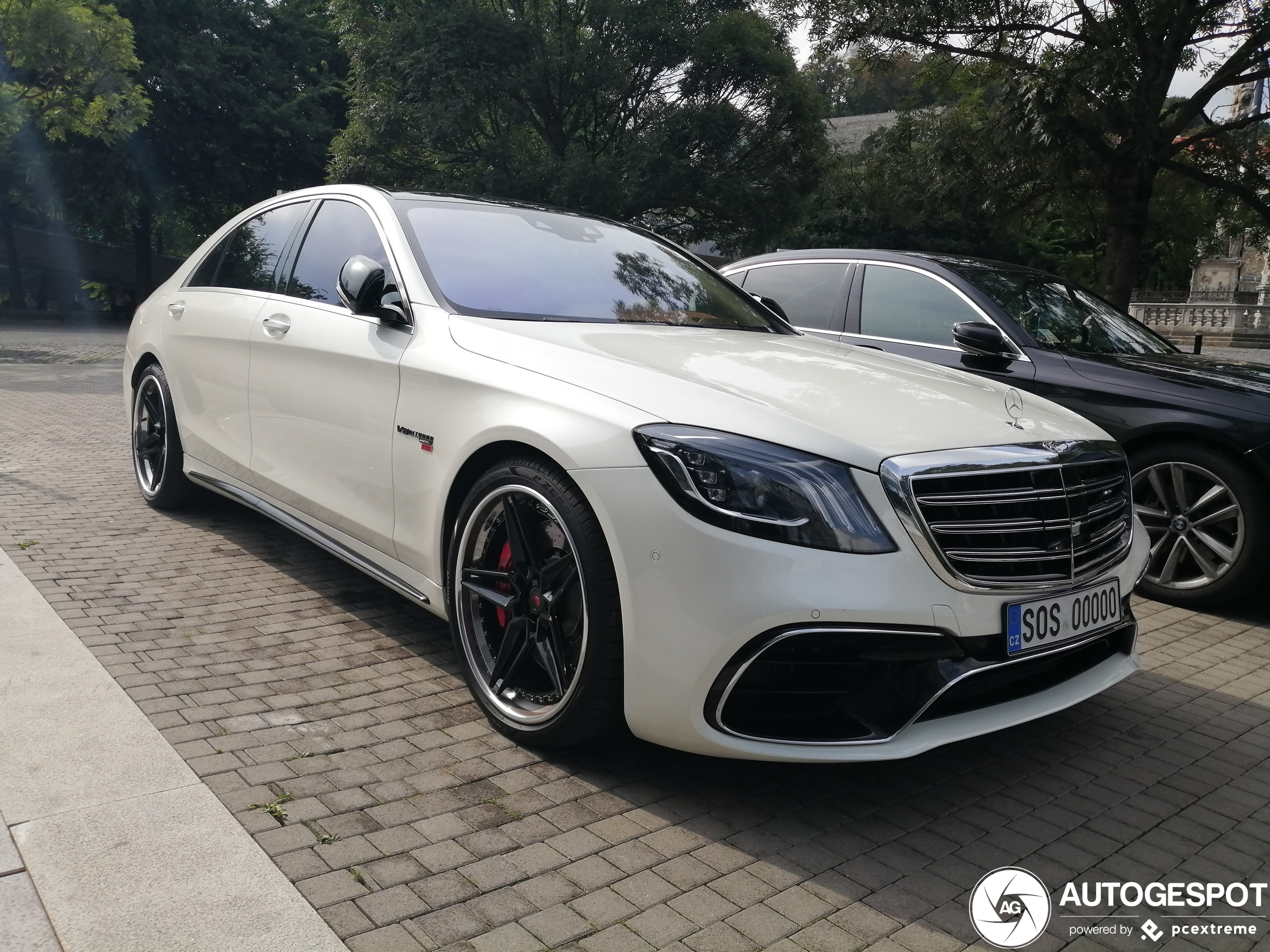 Mercedes-AMG Brabus S B40-700 V222 2017