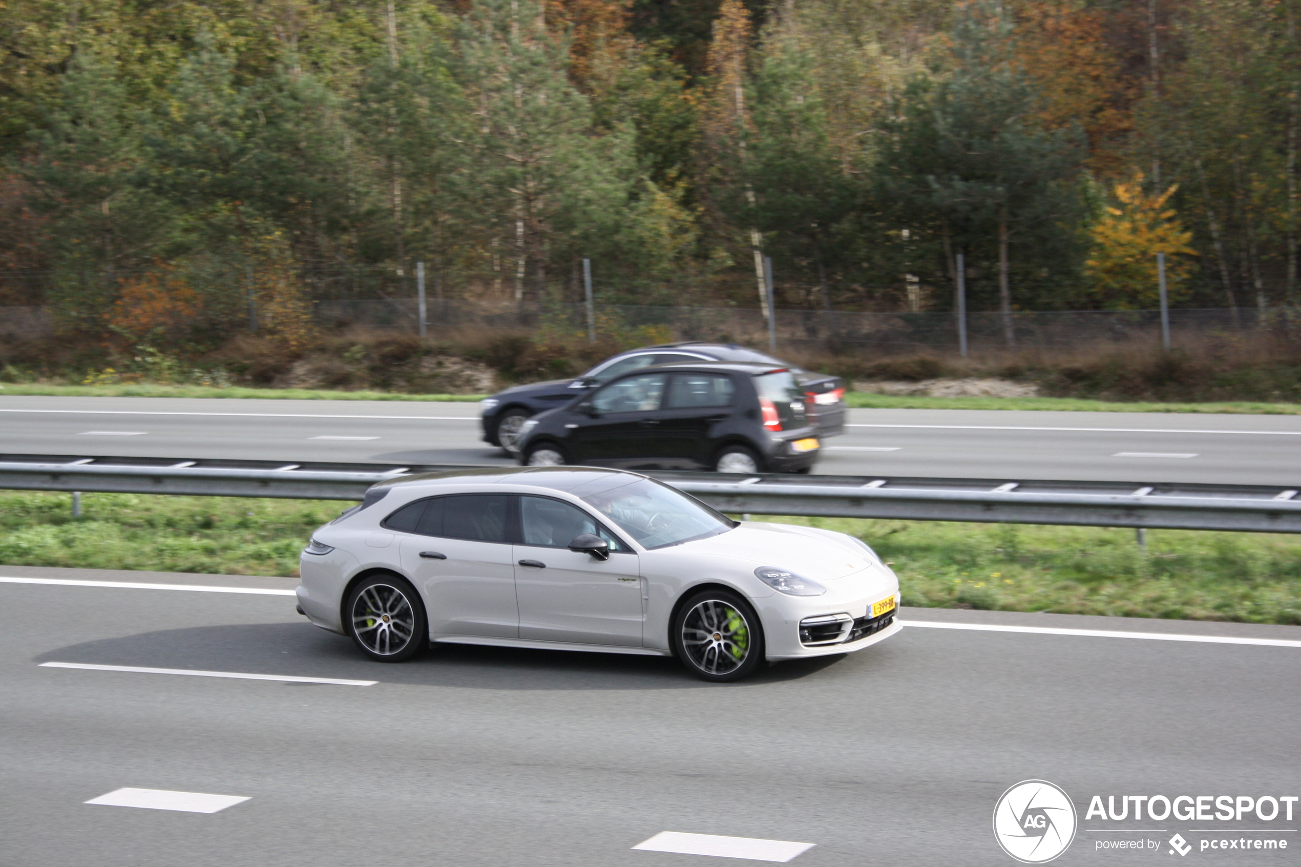 Porsche 971 Panamera Turbo S E-Hybrid Sport Turismo MkII