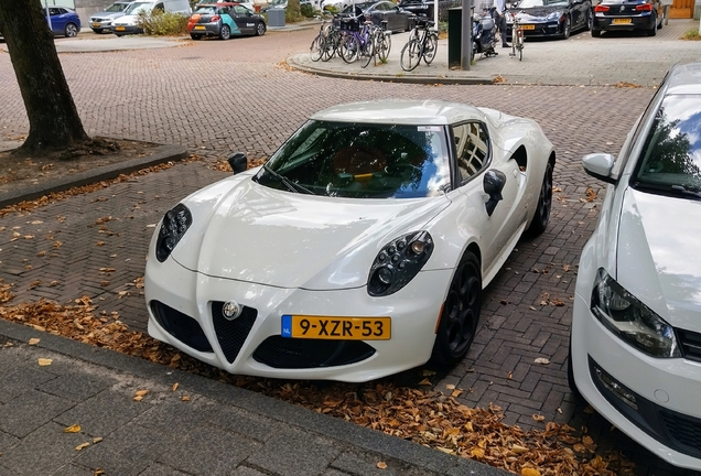 Alfa Romeo 4C Coupé