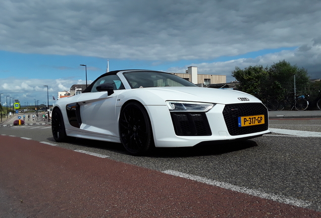 Audi R8 V10 Spyder 2016