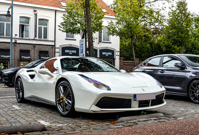 Ferrari 488 Spider