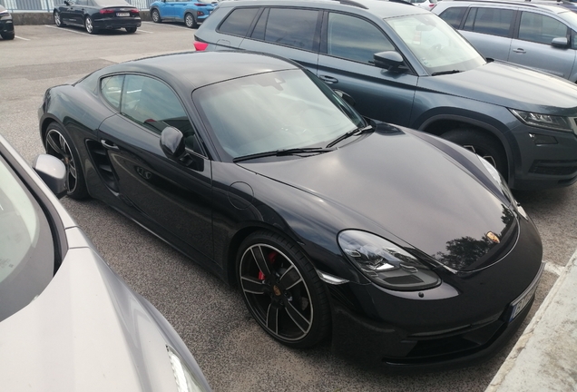 Porsche 718 Cayman GTS