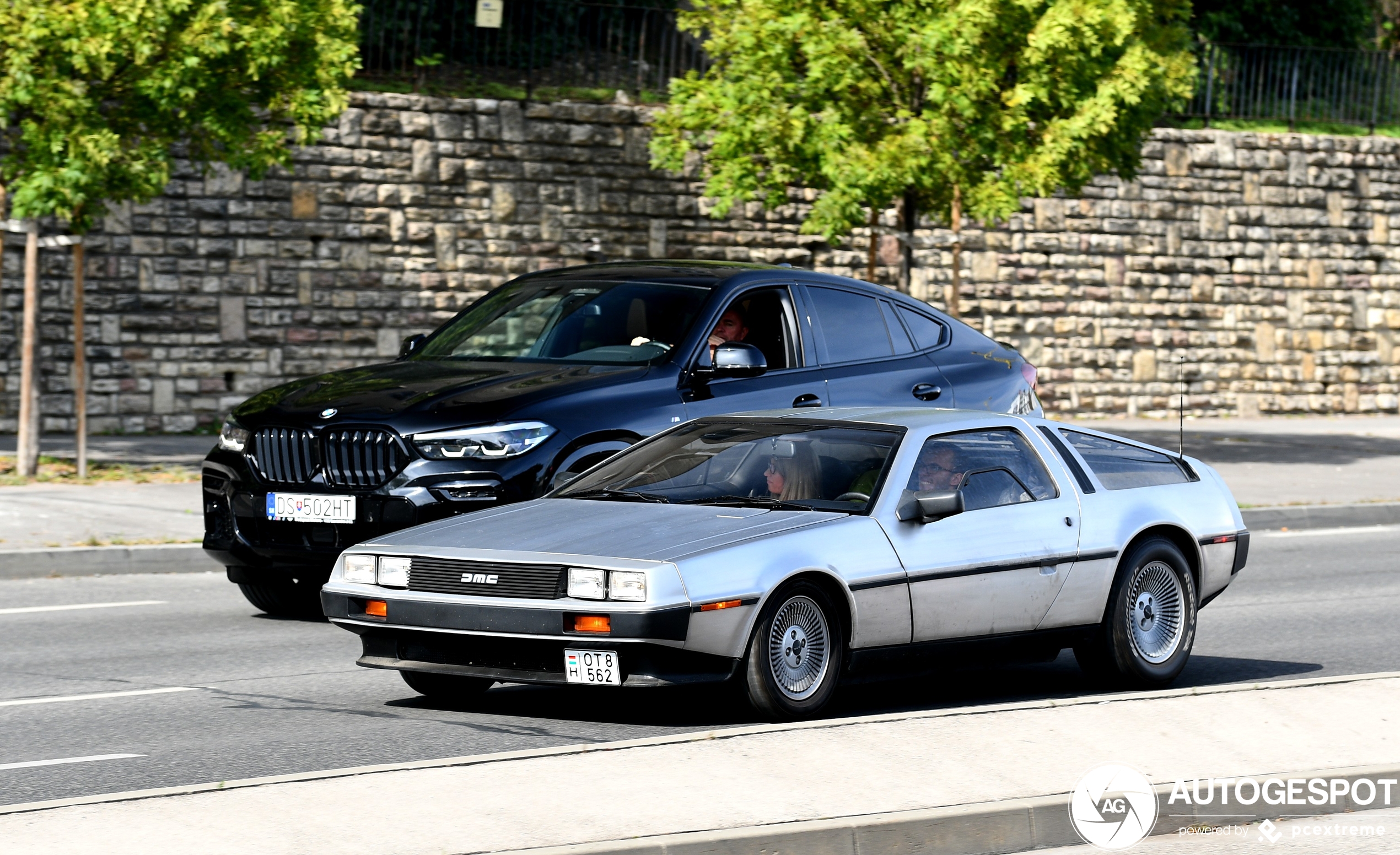 DeLorean DMC-12