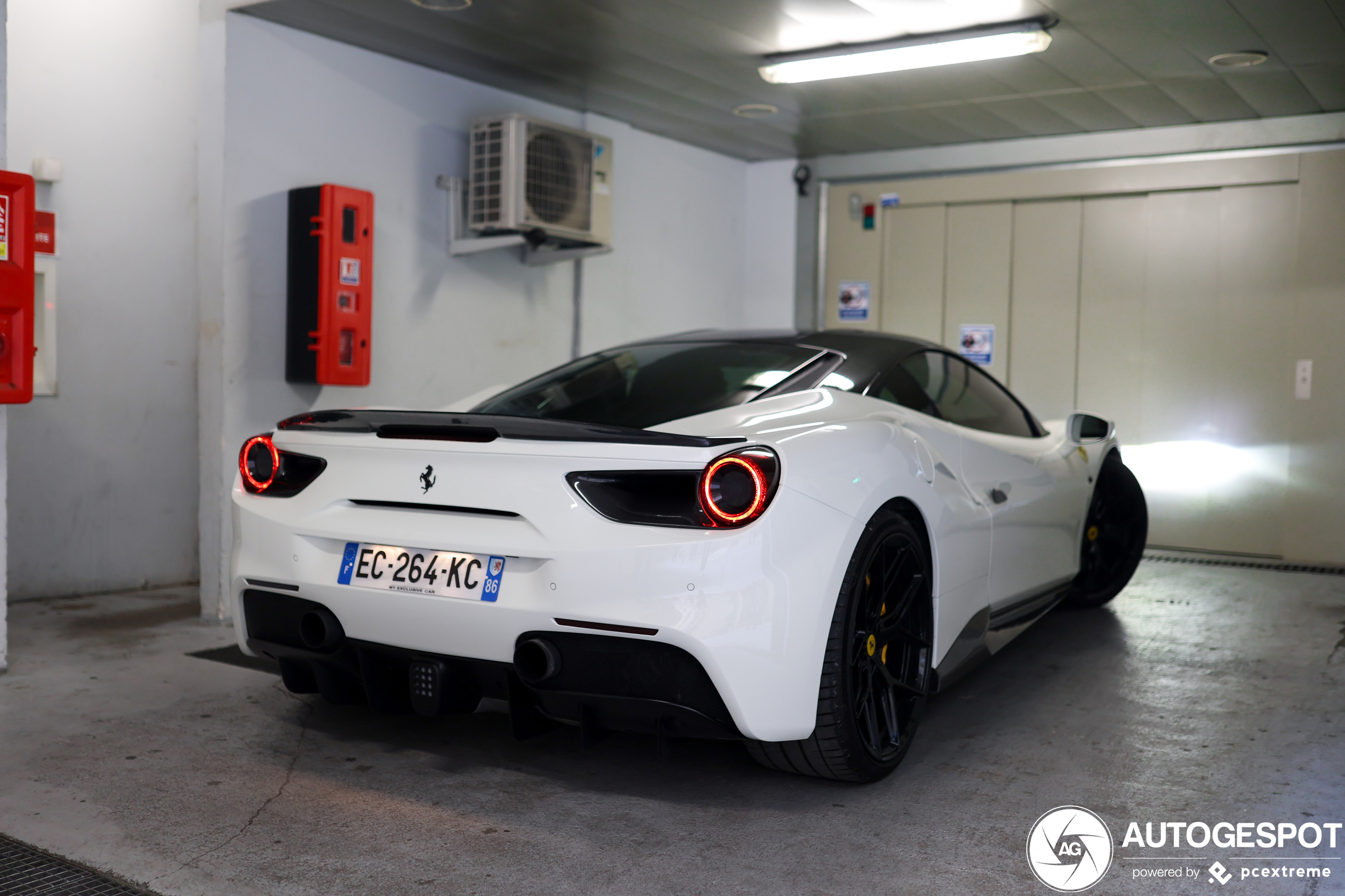 Ferrari 488 GTB Novitec Rosso