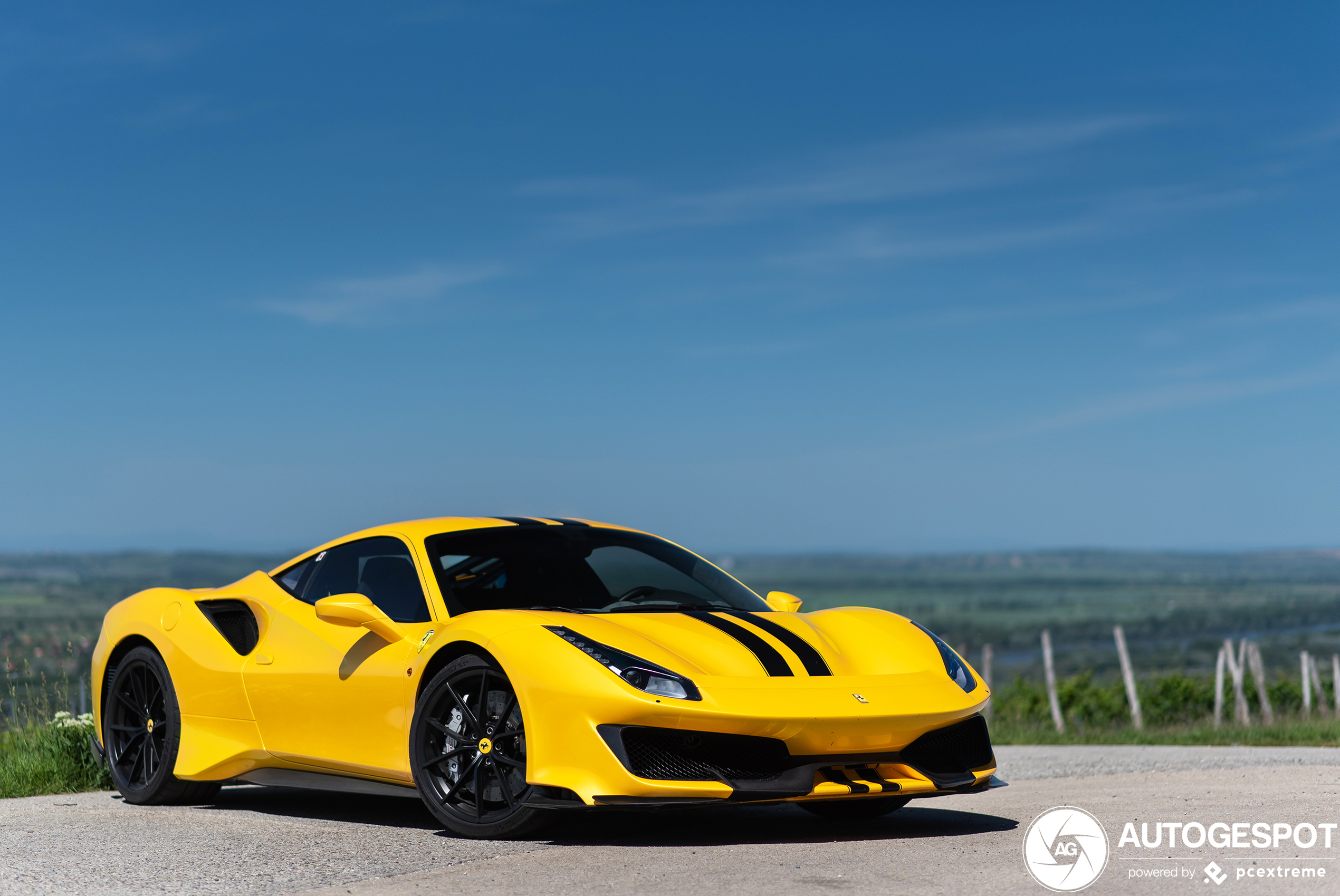 Ferrari 488 Pista