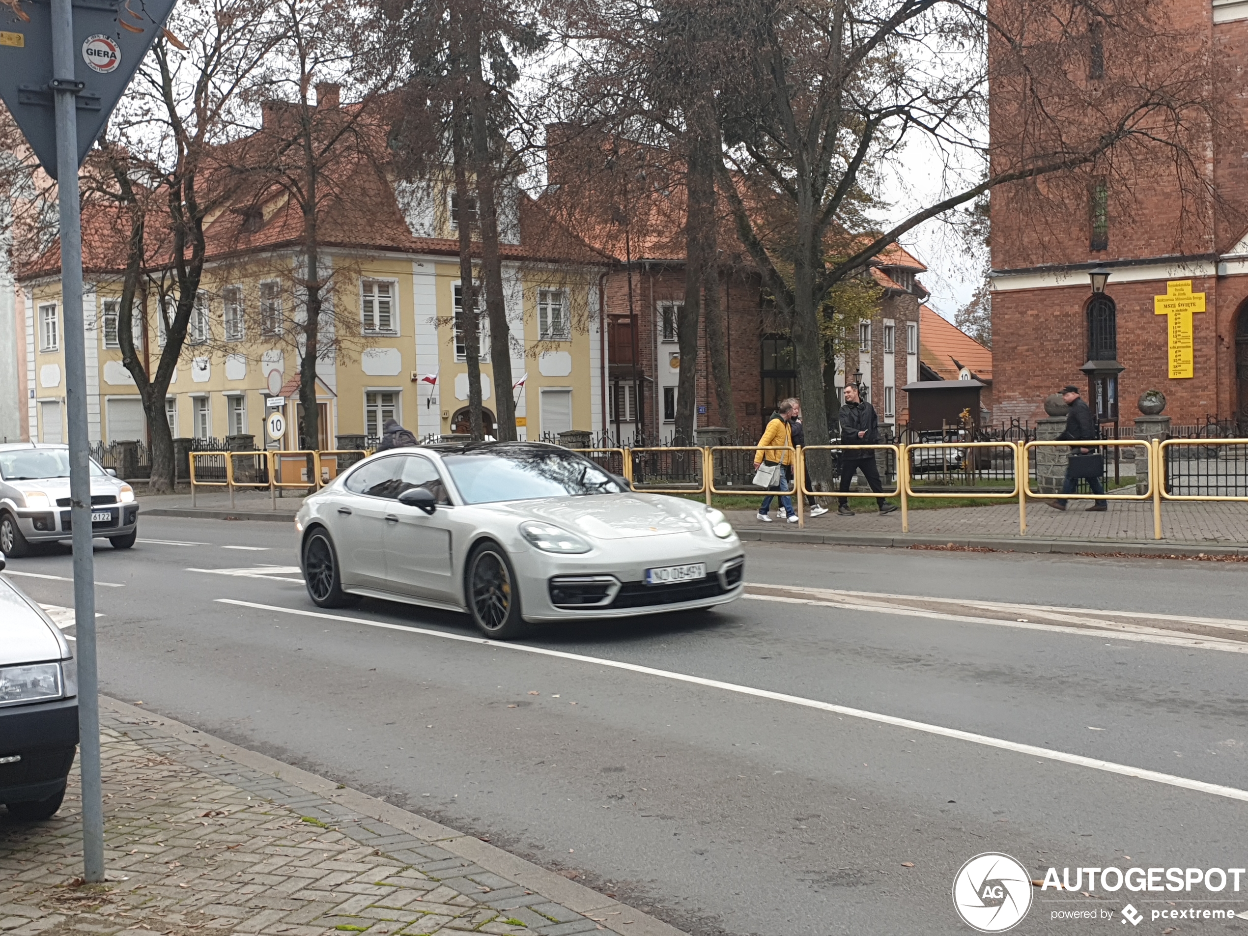 Porsche 971 Panamera Turbo S E-Hybrid MkII