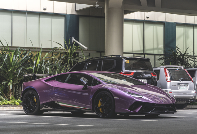 Lamborghini Huracán LP640-4 Performante