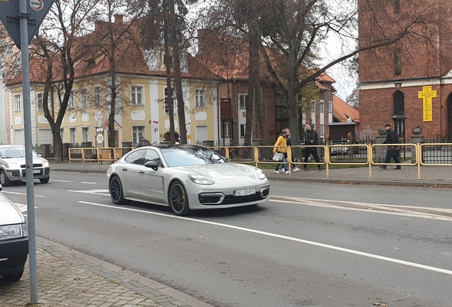 Porsche 971 Panamera Turbo S E-Hybrid MkII