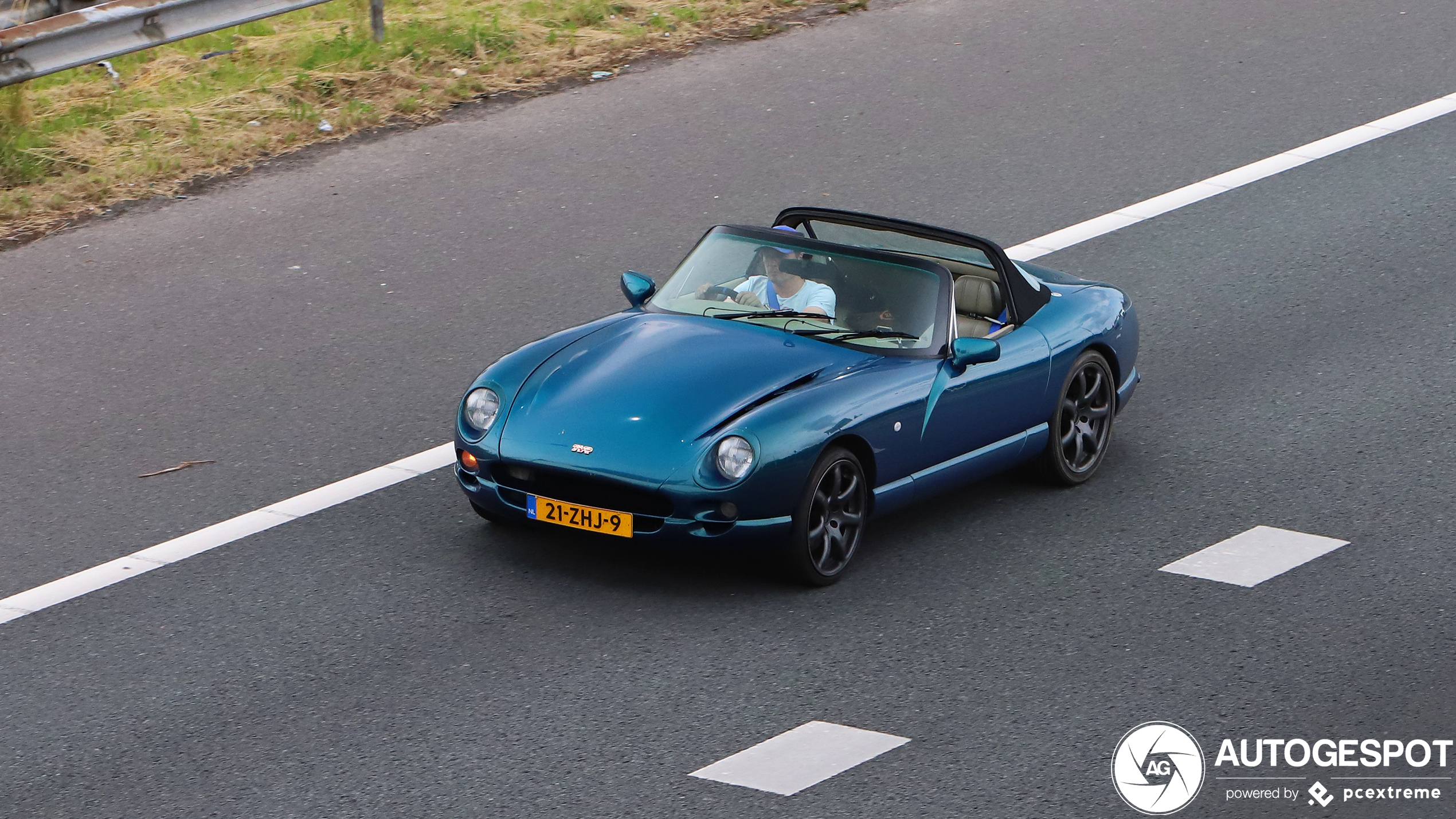 TVR Chimaera 400