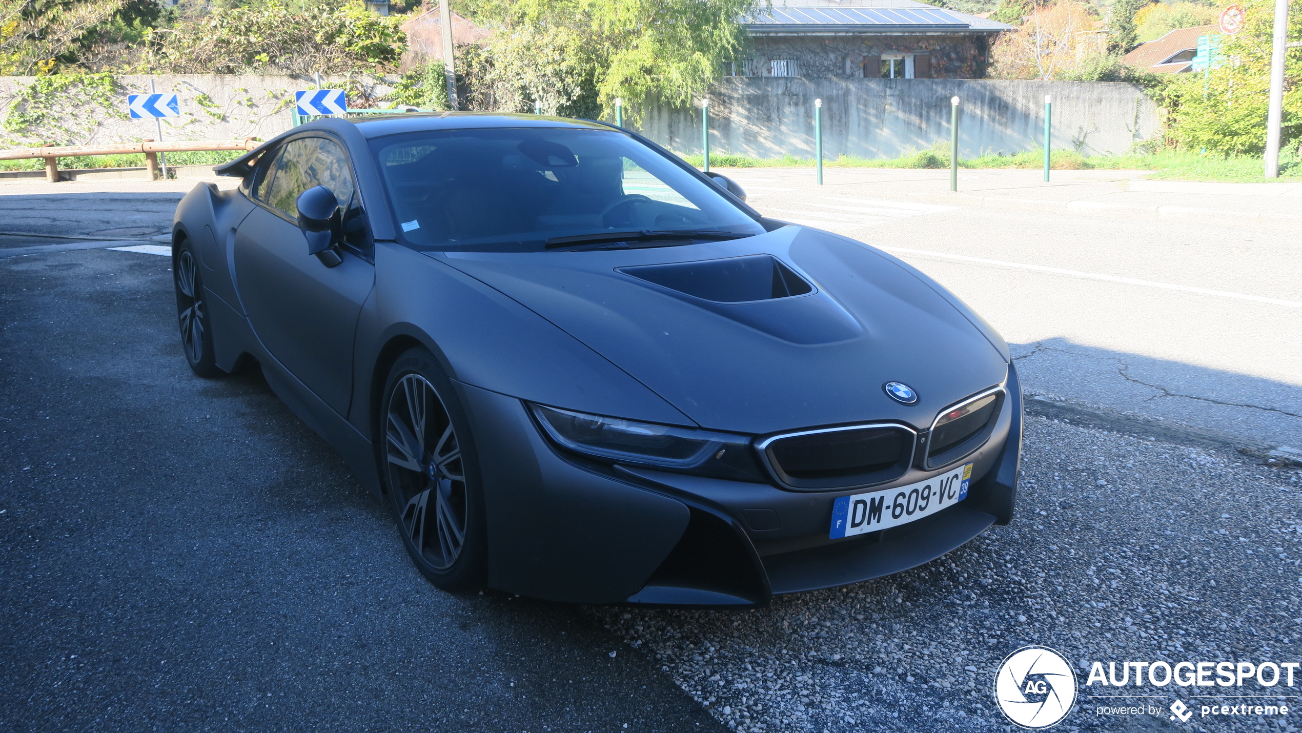 BMW i8