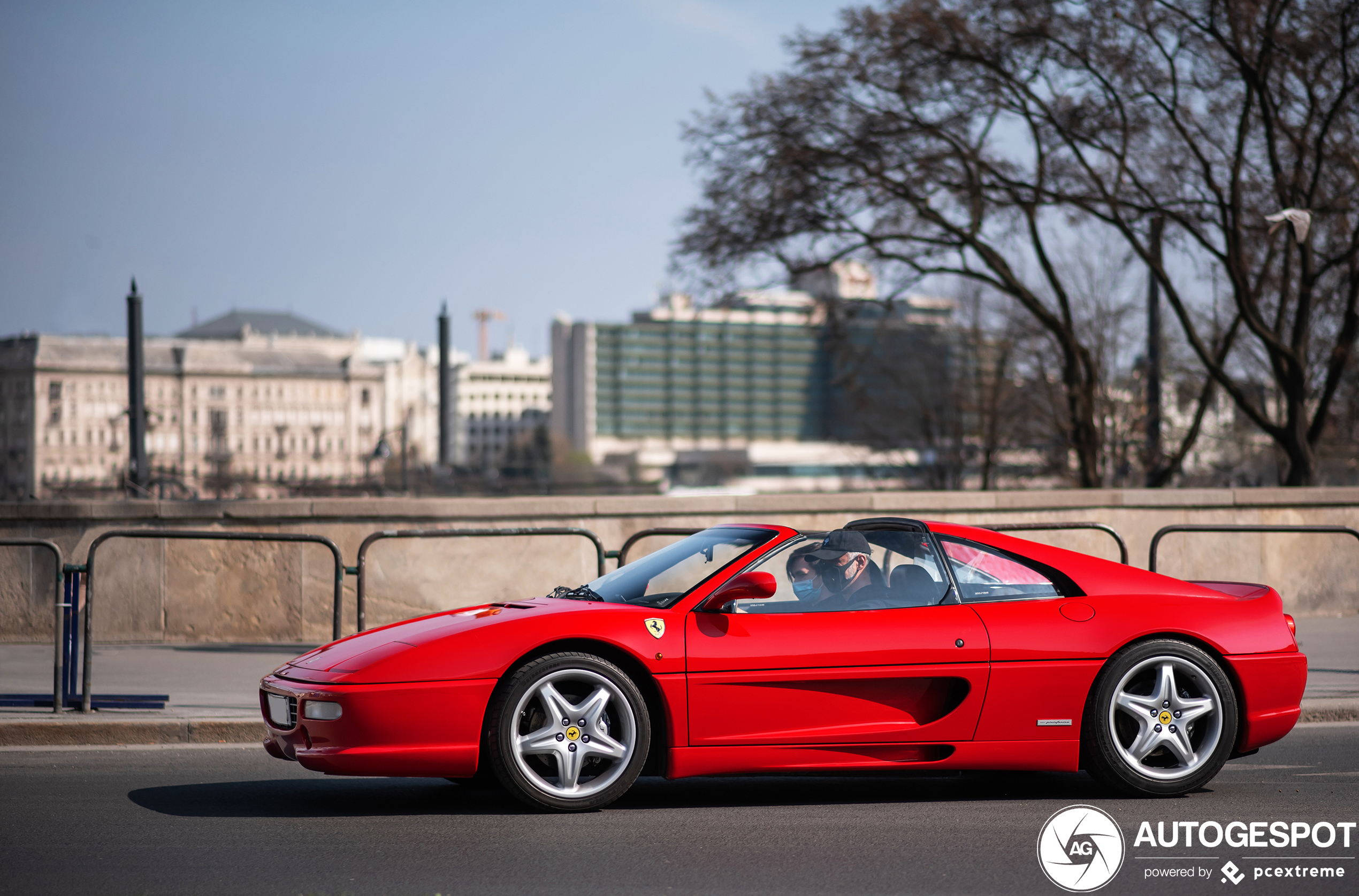 Ferrari F355 GTS