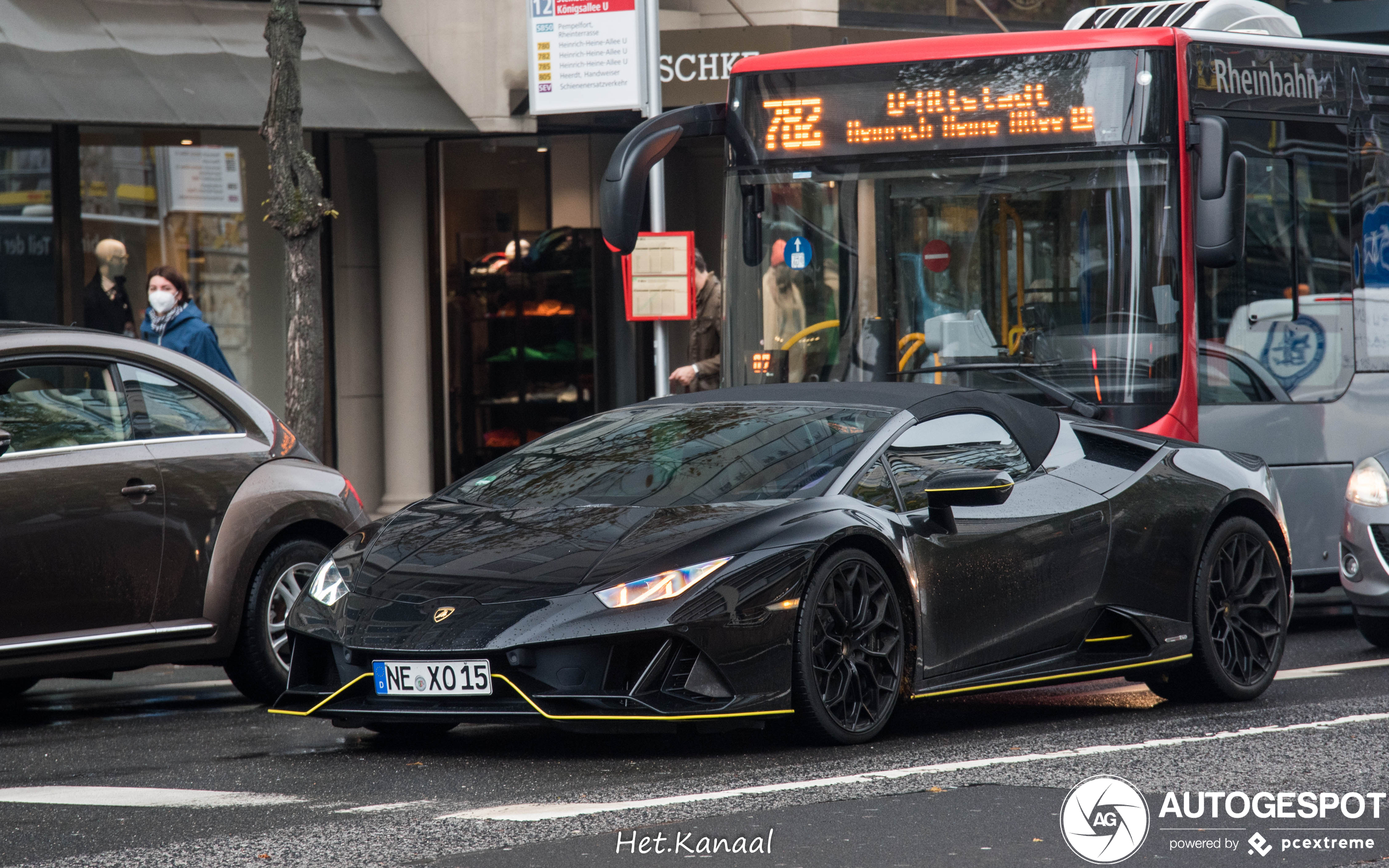 Lamborghini Huracán LP640-4 EVO Spyder