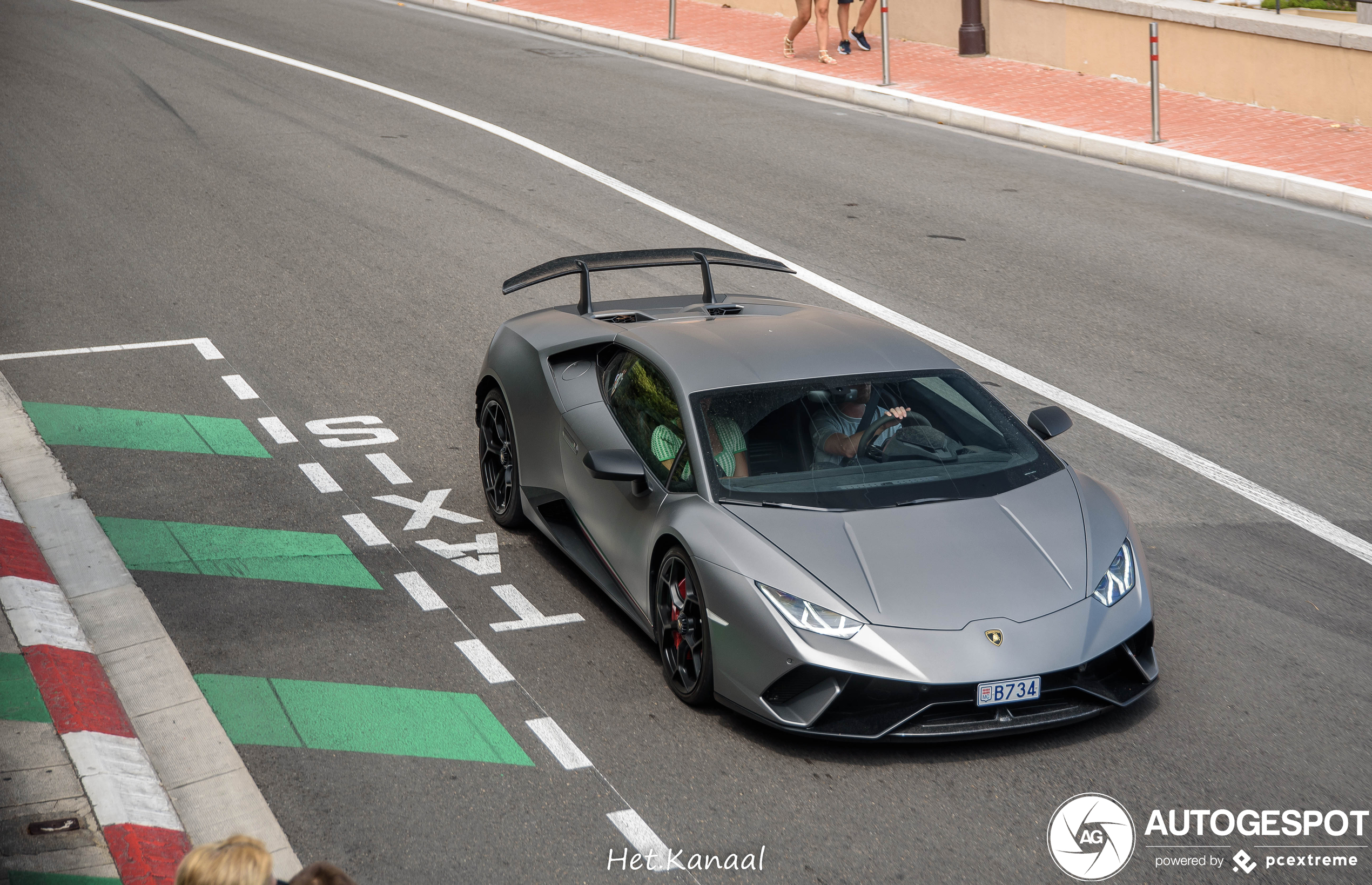 Lamborghini Huracán LP640-4 Performante