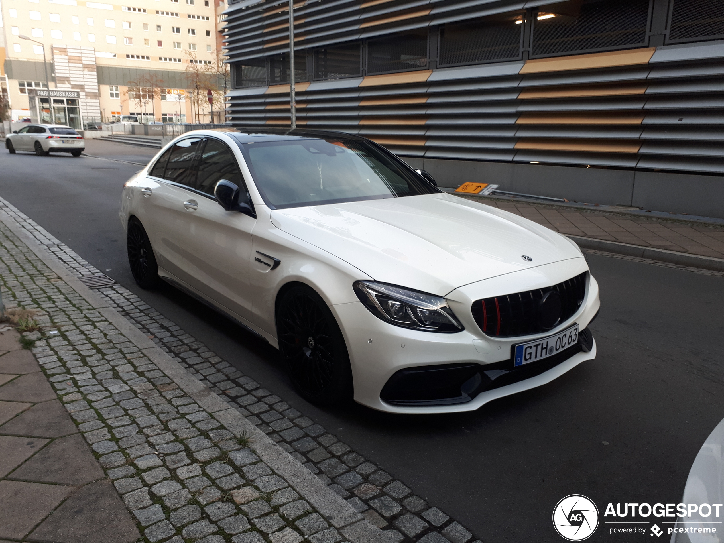 Mercedes-AMG C 63 S W205