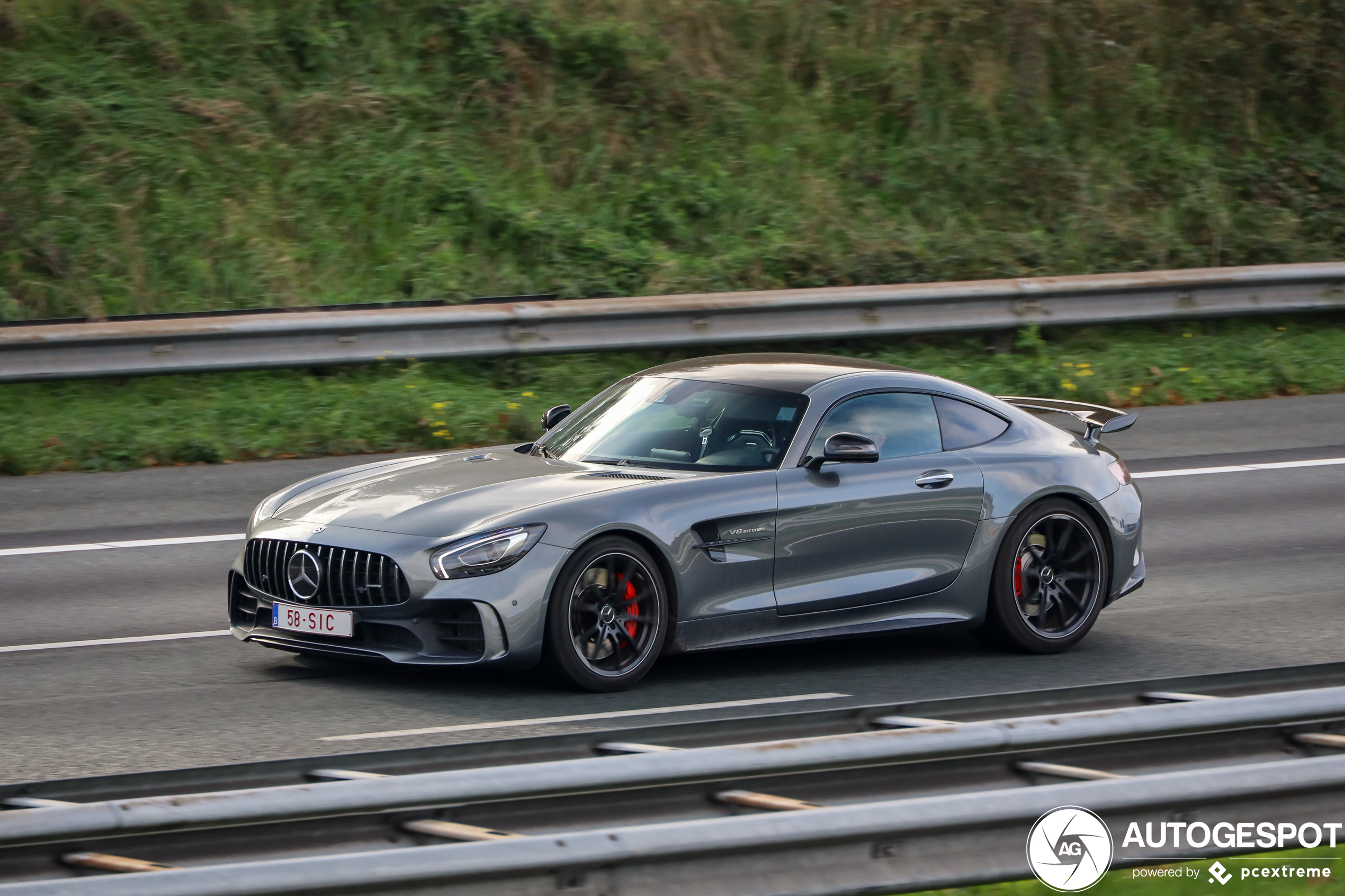 Mercedes-AMG GT R C190