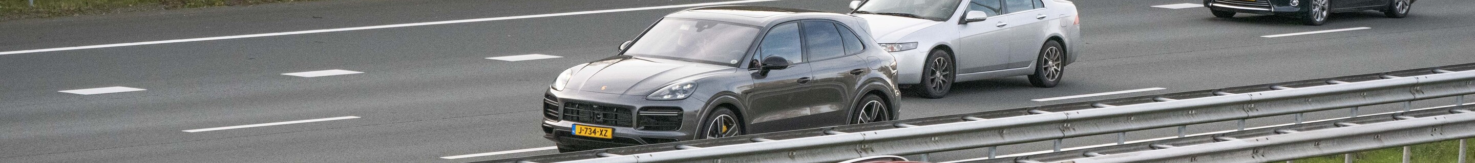 Porsche Cayenne Turbo S E-Hybrid