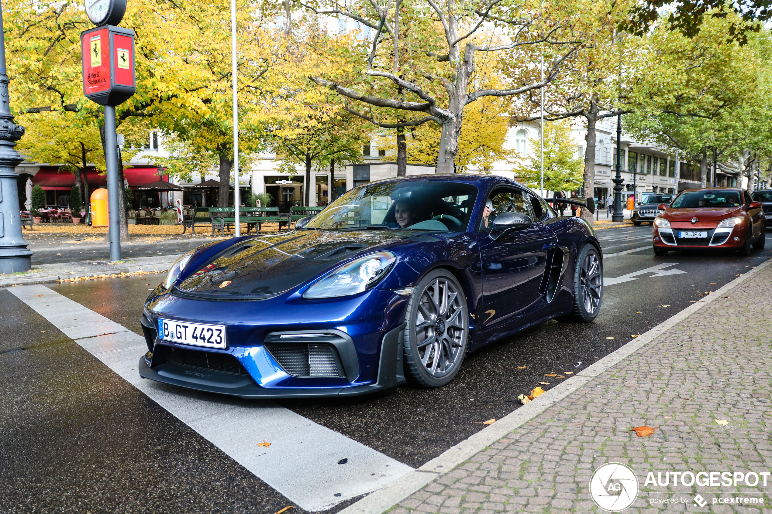 Porsche 718 Cayman GT4 RS Weissach Package