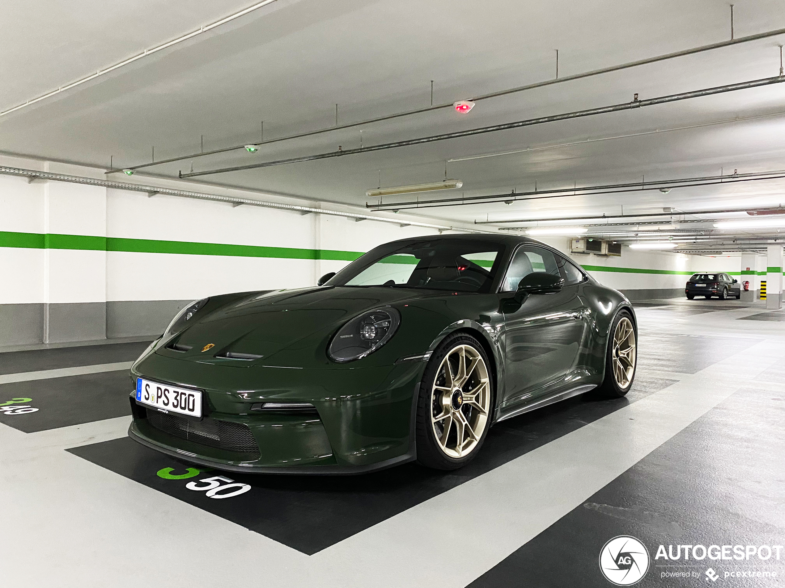 Porsche 992 GT3 Touring