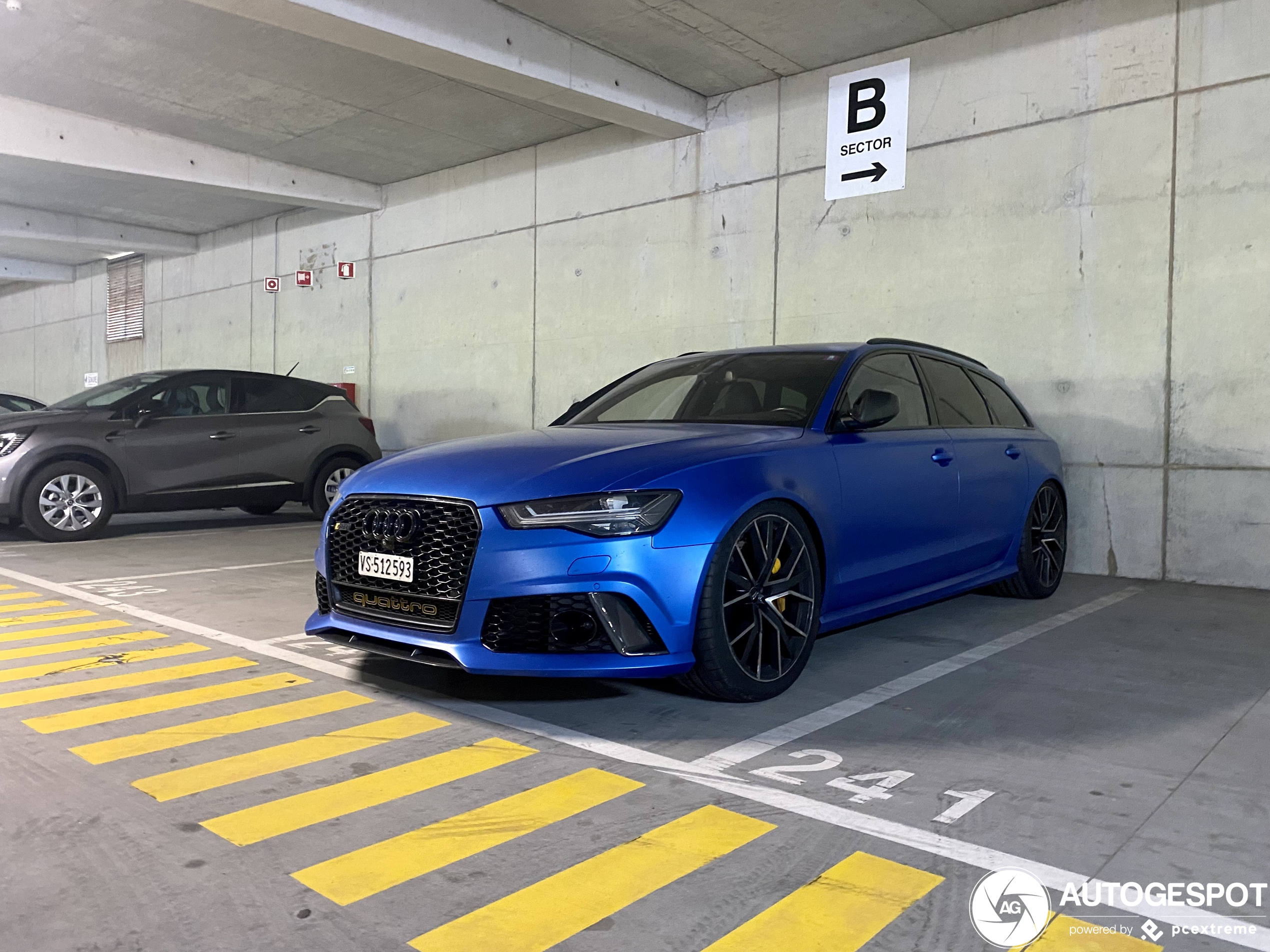 Audi RS6 Avant C7 2015