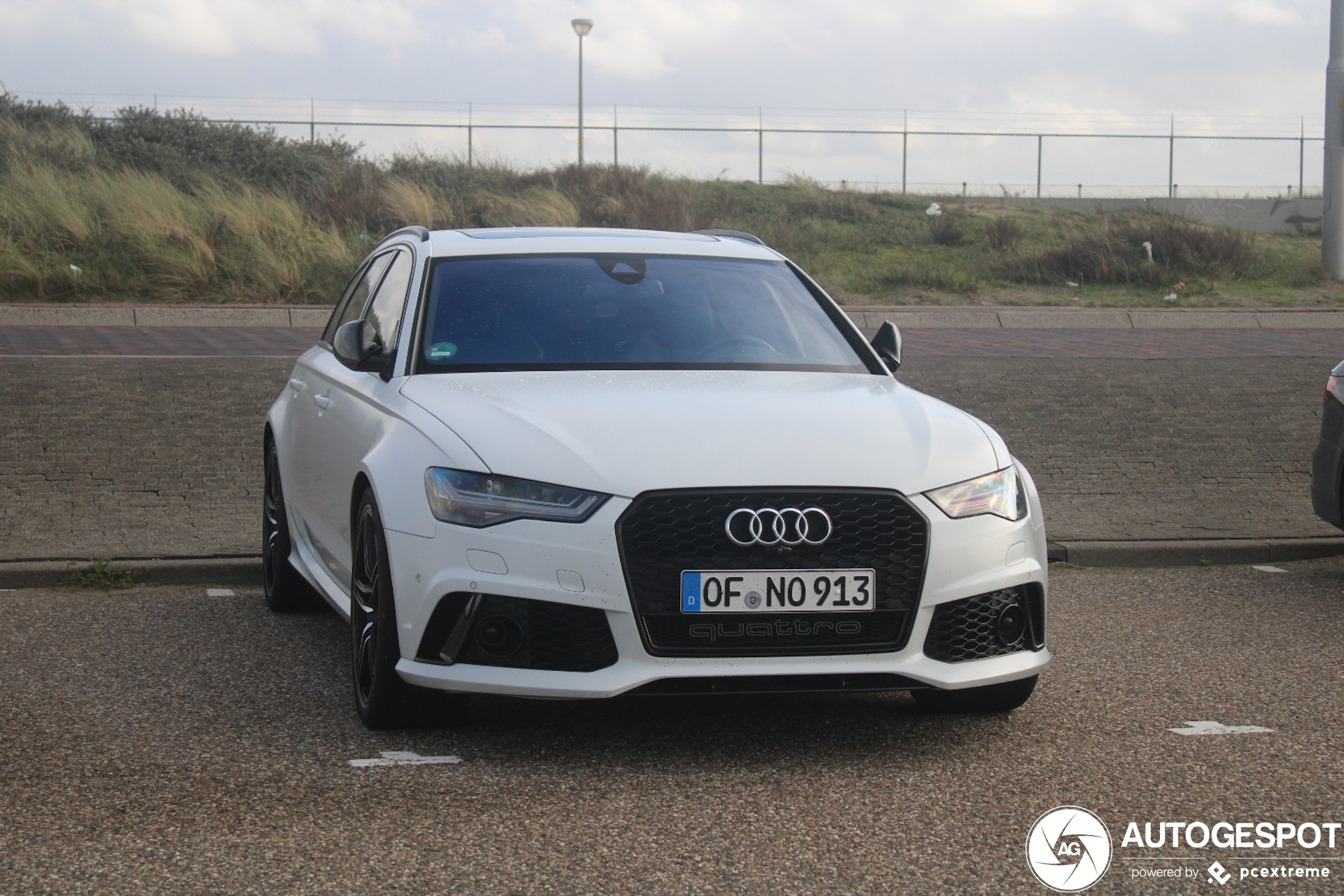 Audi RS6 Avant C7 2015