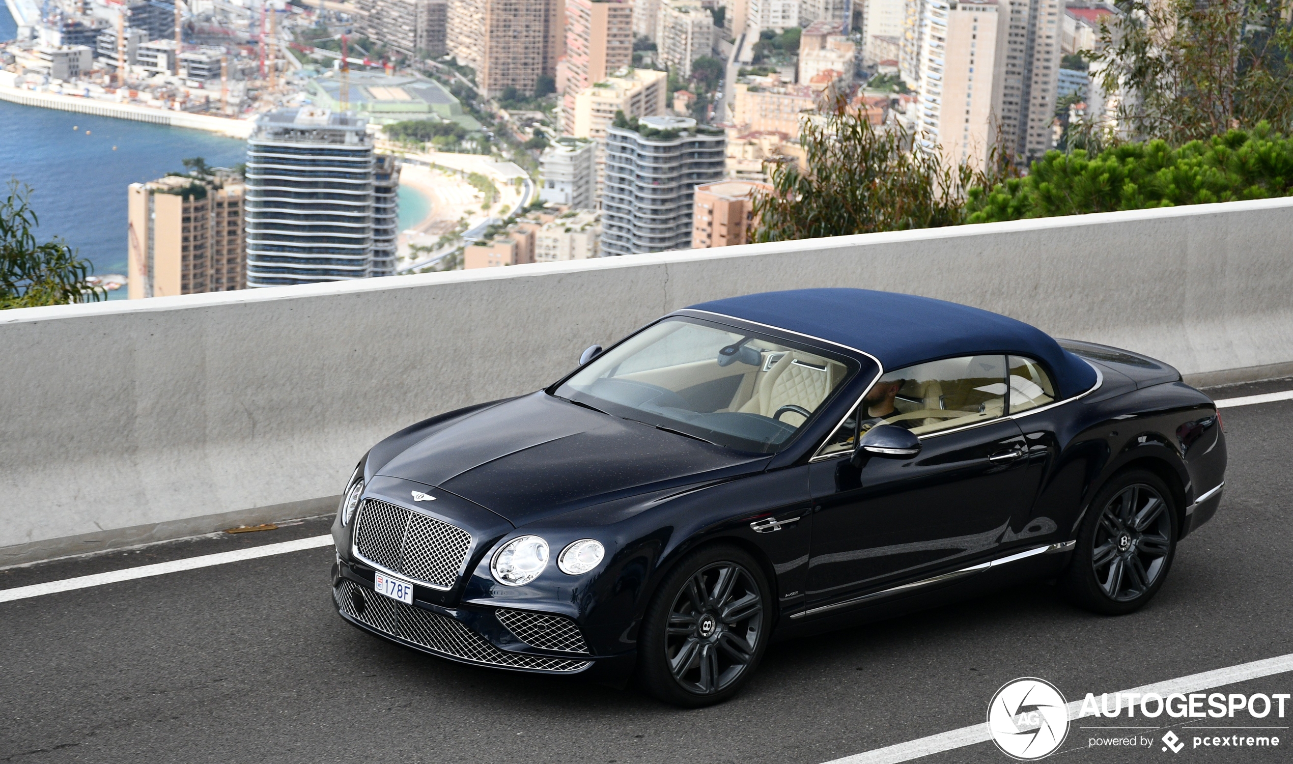 Bentley Continental GTC 2016