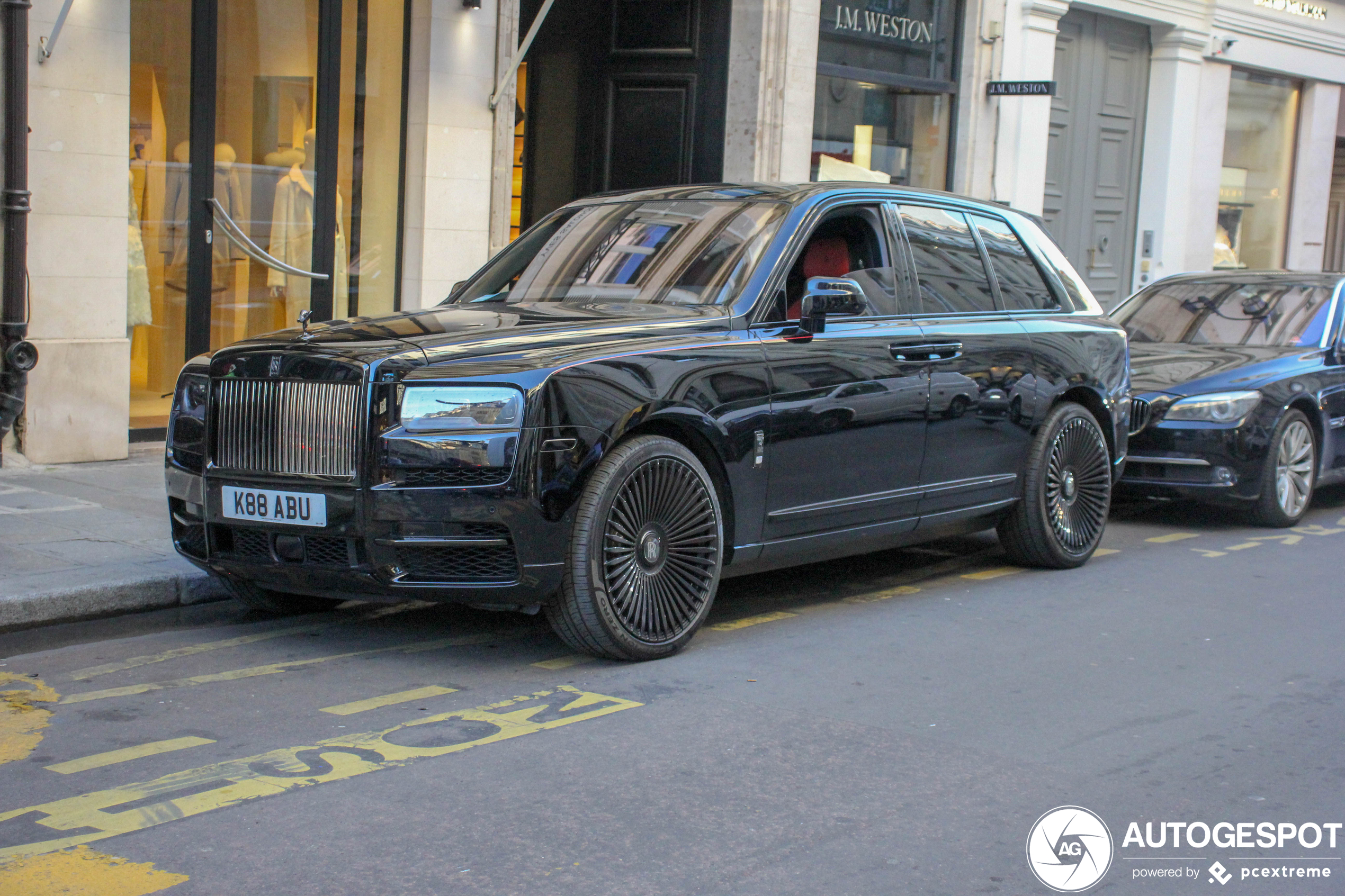 Rolls-Royce Cullinan Black Badge