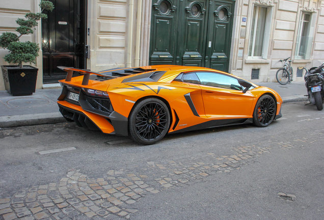 Lamborghini Aventador LP750-4 SuperVeloce