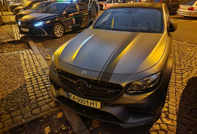 Mercedes-AMG E 63 S W213 Edition 1