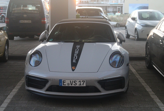 Porsche 992 Carrera GTS Cabriolet