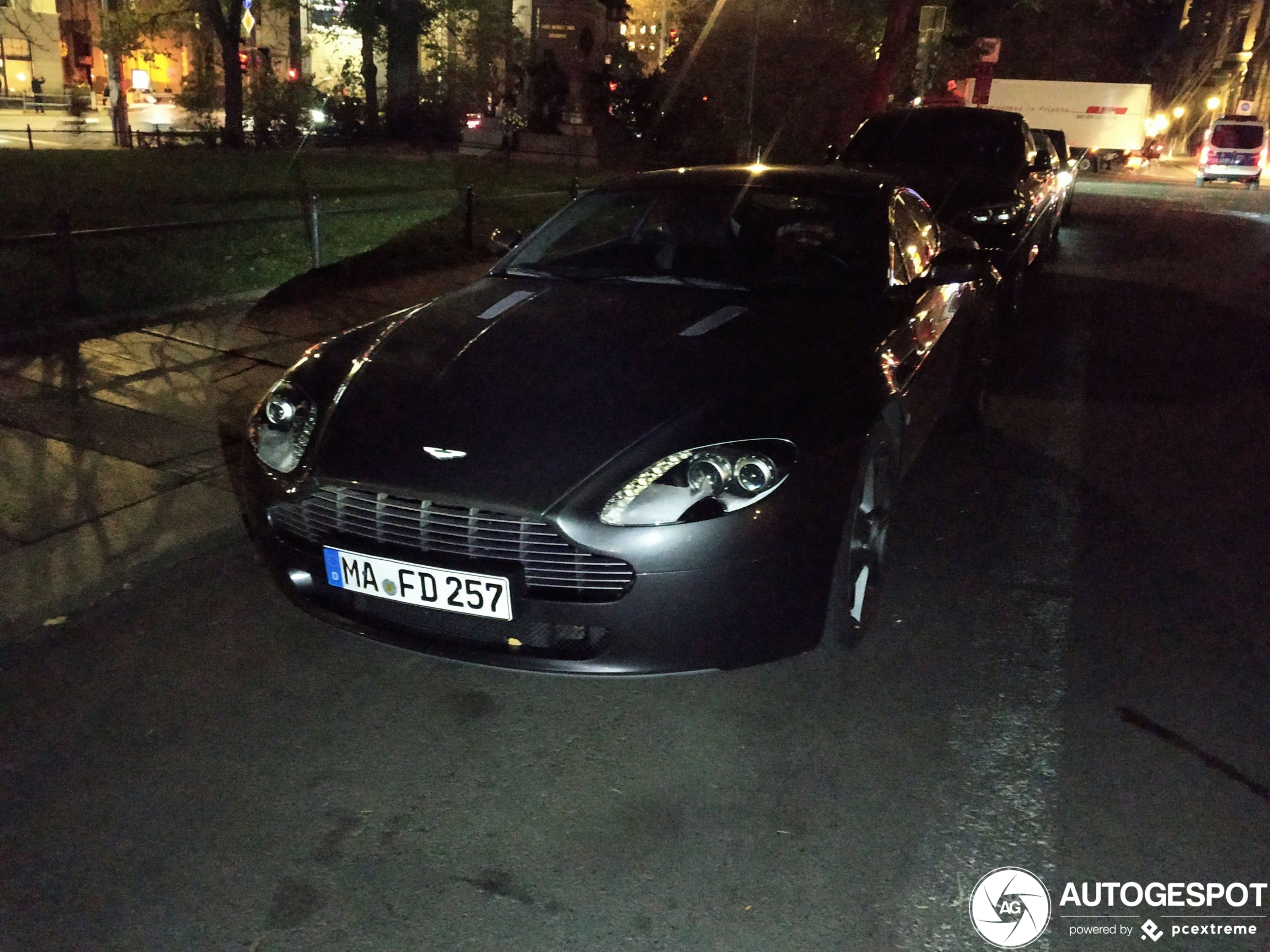 Aston Martin V8 Vantage