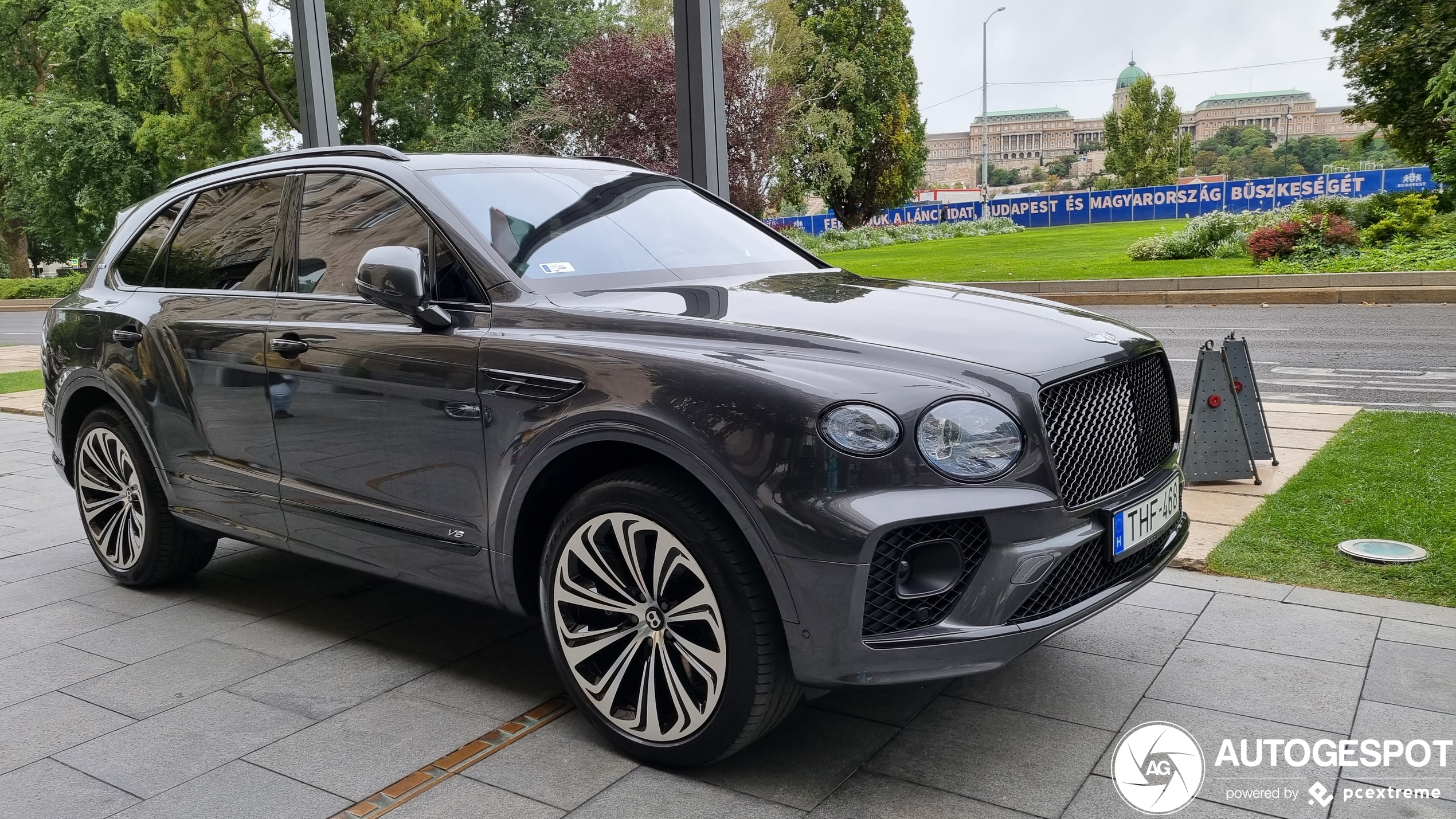 Bentley Bentayga V8 2021 First Edition