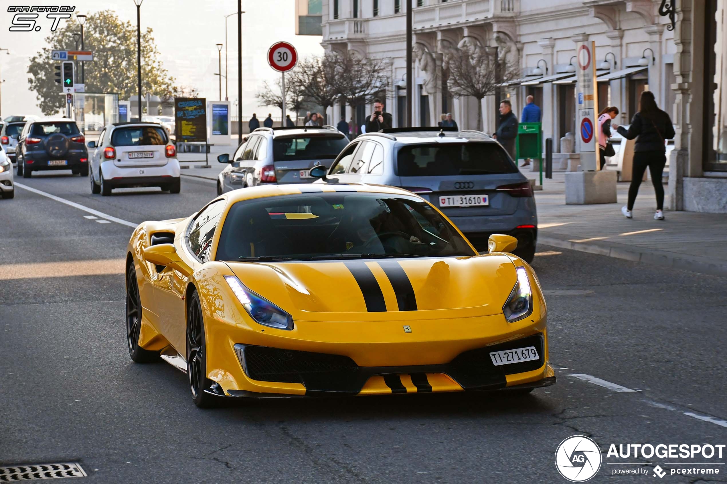 Ferrari 488 Pista