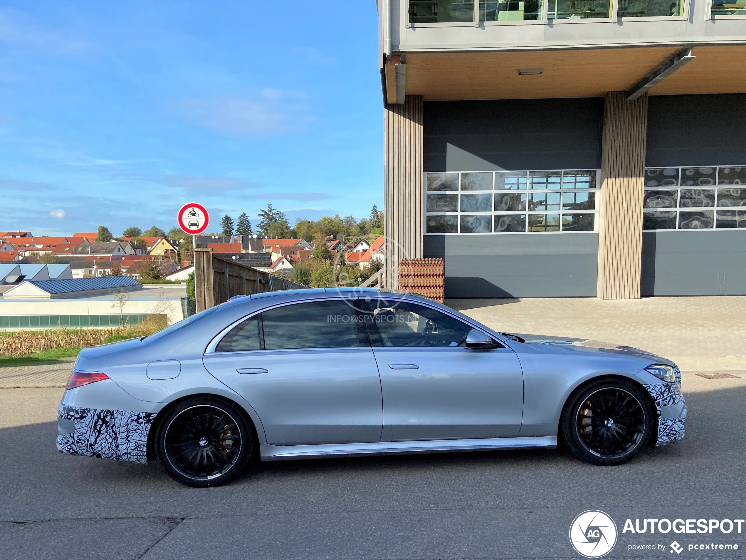 Mercedes-AMG S 63 E trekt de aandacht