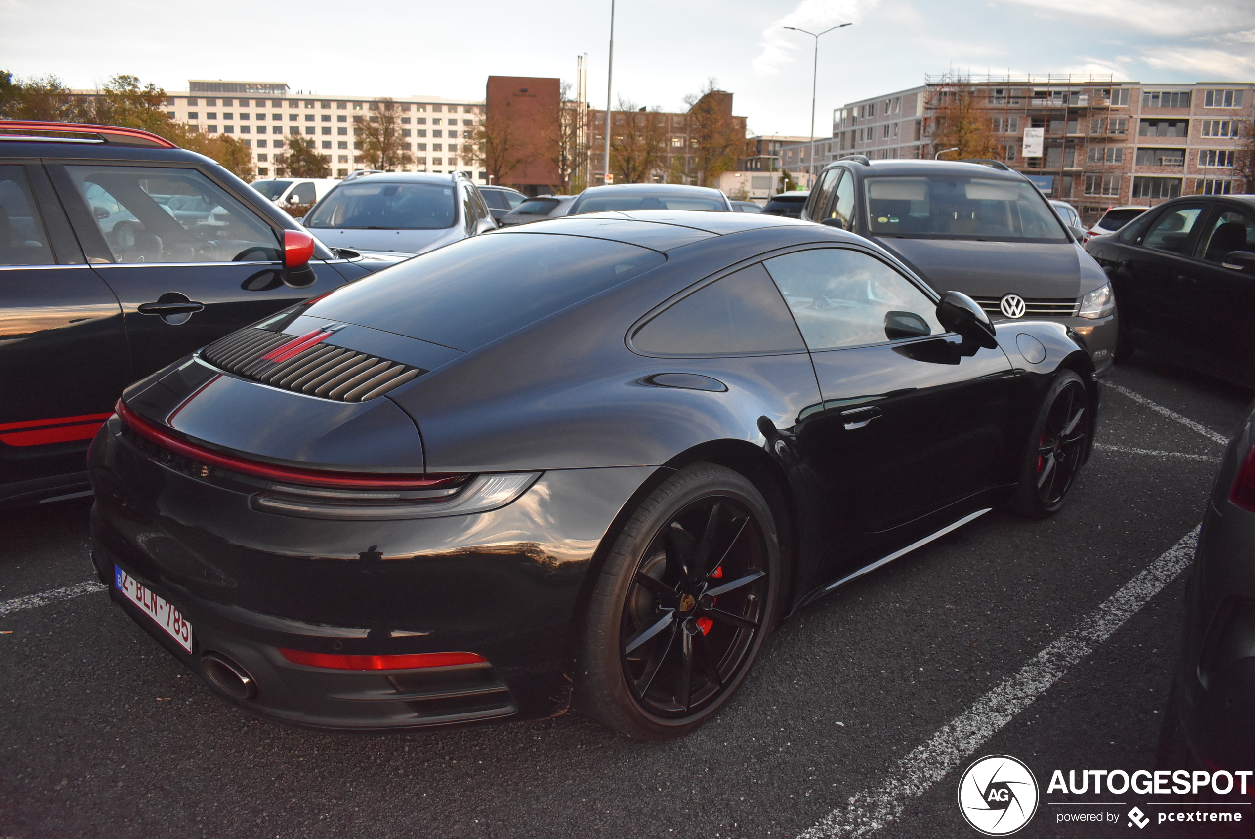 Porsche 992 Carrera 4S