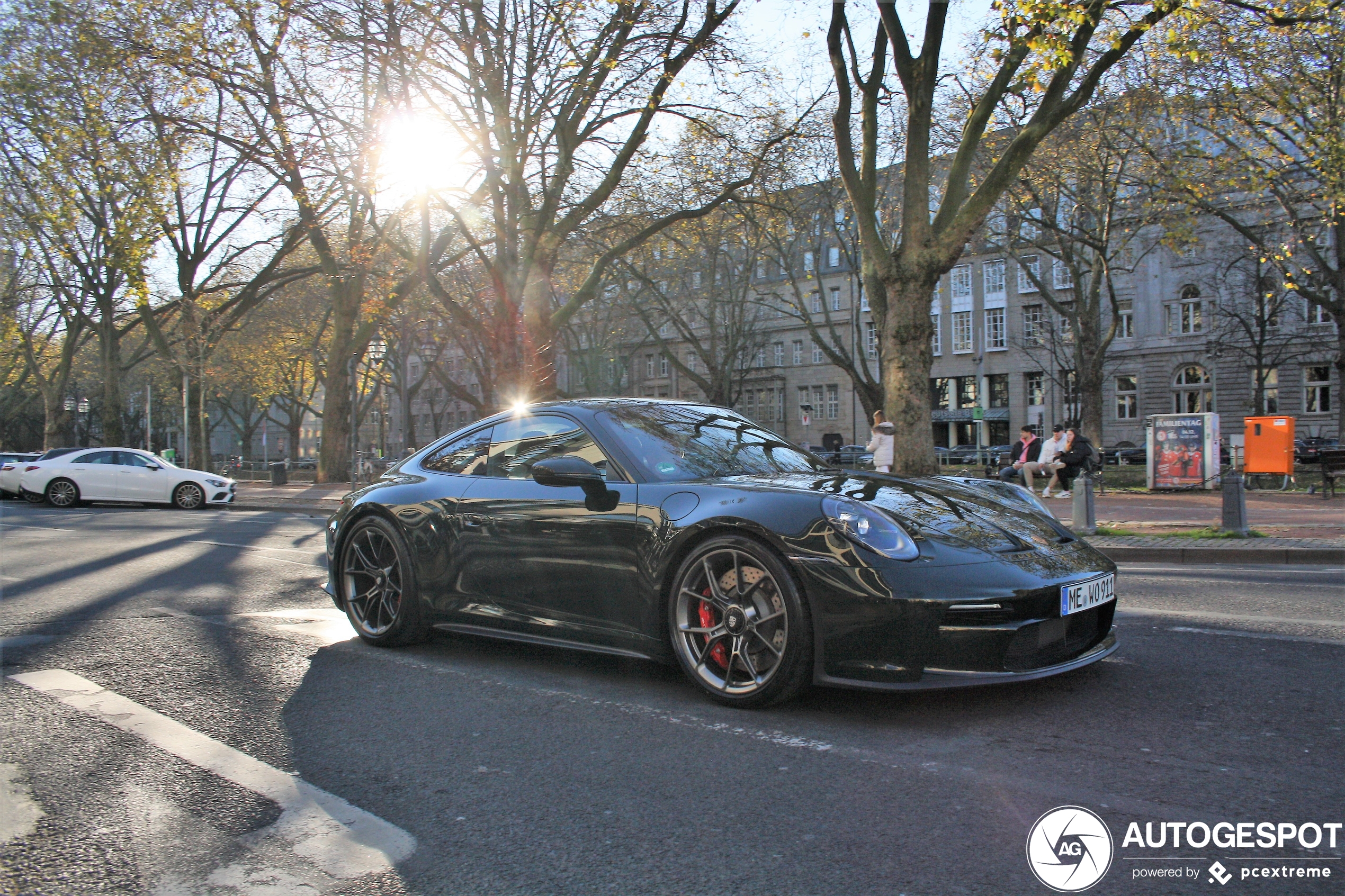 Porsche 992 GT3 Touring