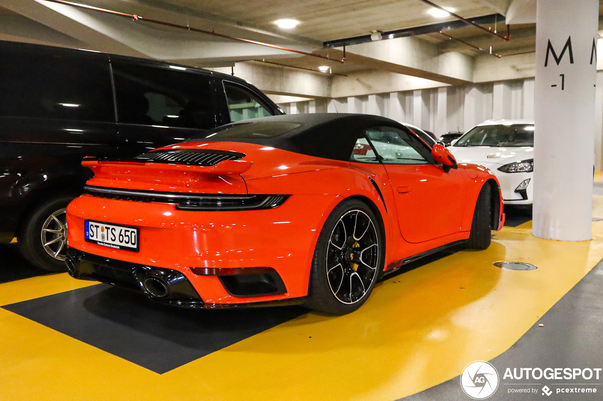 Porsche 992 Turbo S Cabriolet