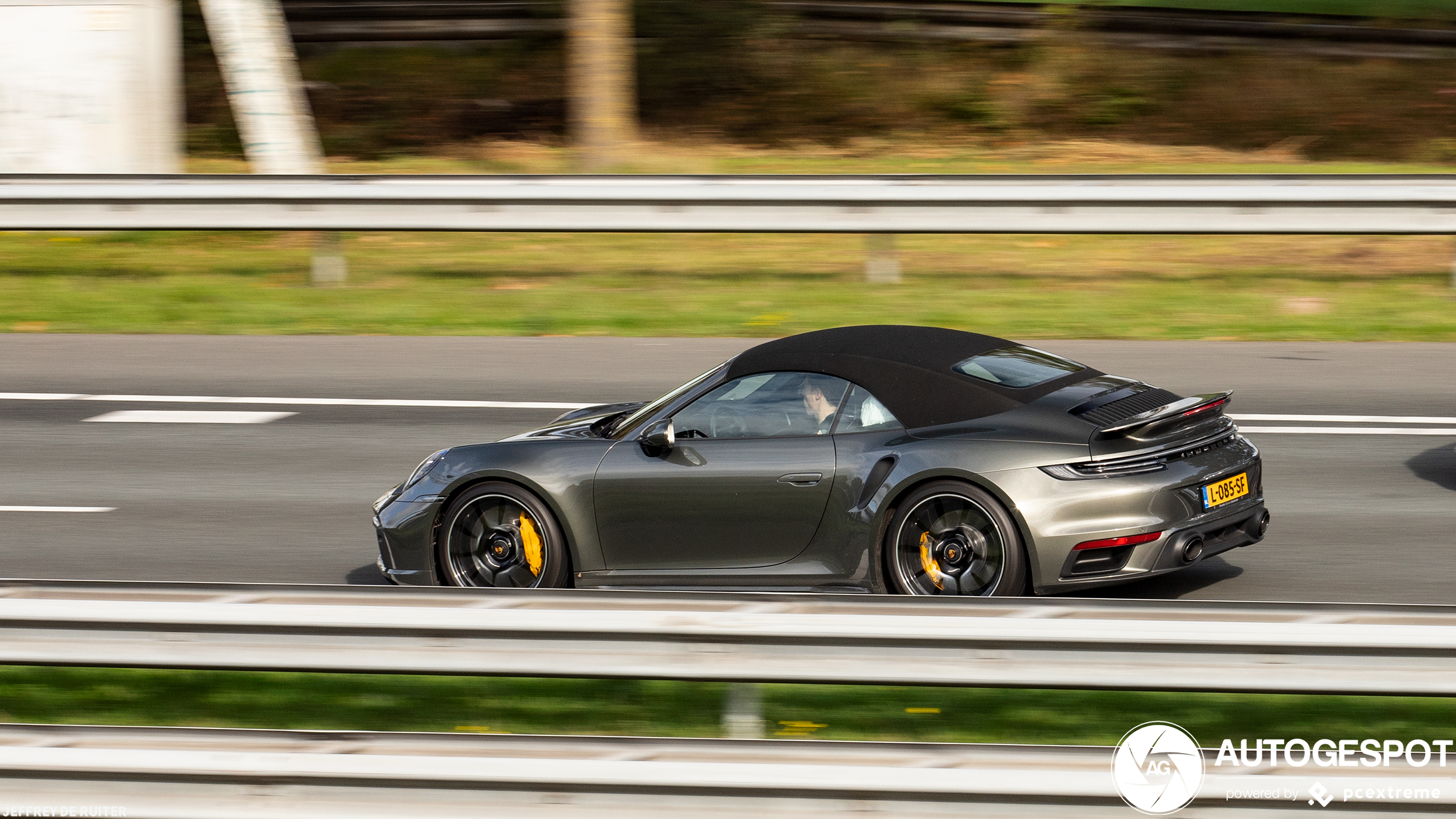 Porsche 992 Turbo S Cabriolet