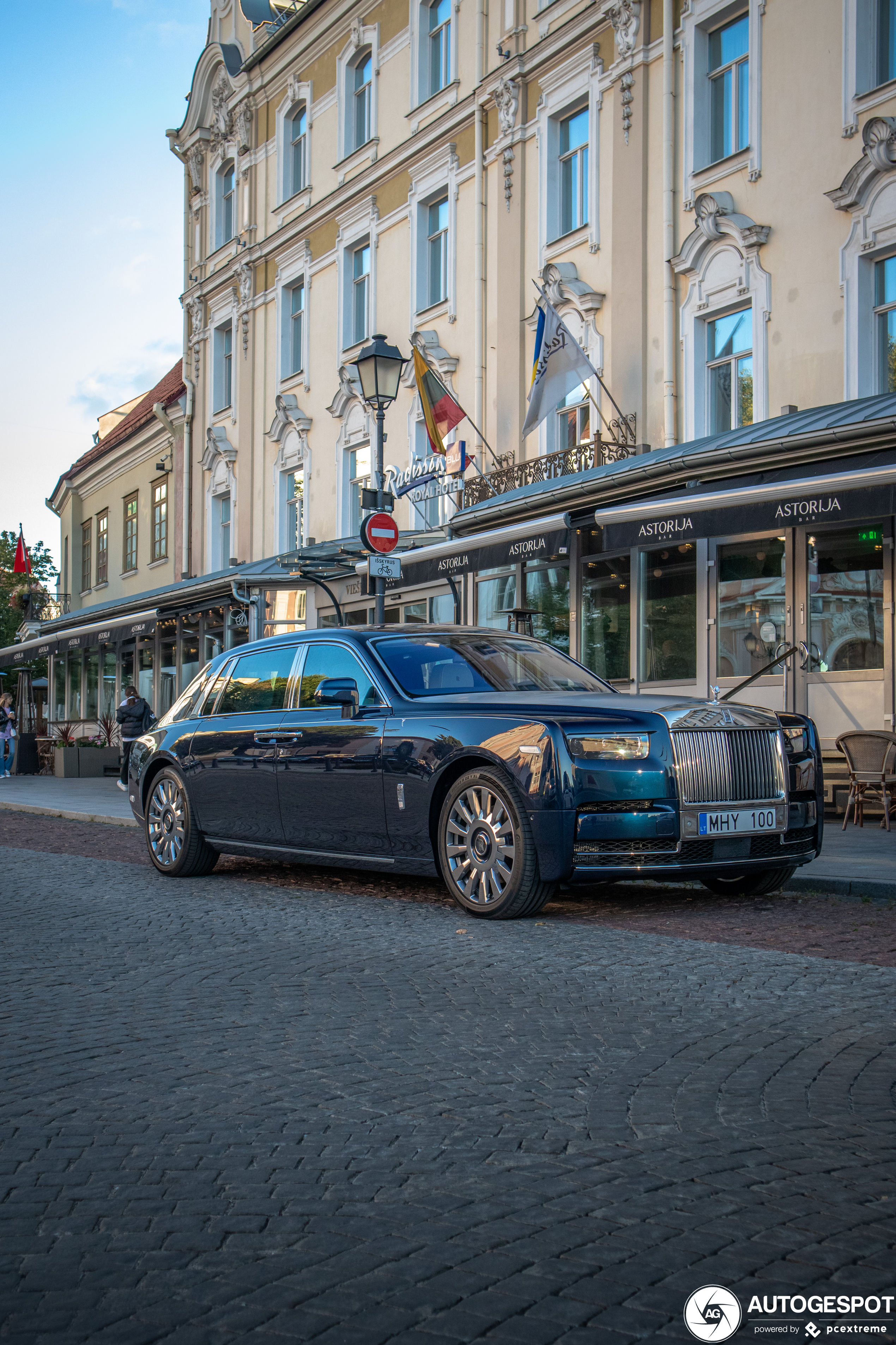 Rolls-Royce Phantom VIII EWB Series II