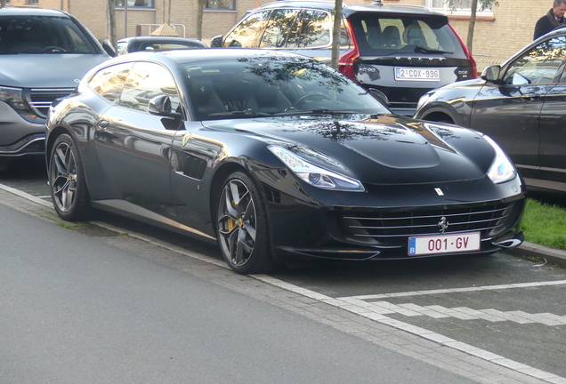 Ferrari GTC4Lusso T