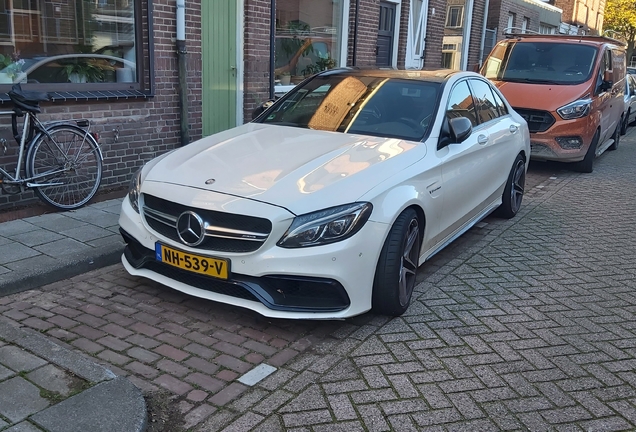 Mercedes-AMG C 63 W205