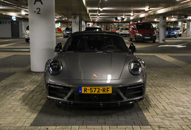 Porsche 992 Carrera GTS Cabriolet