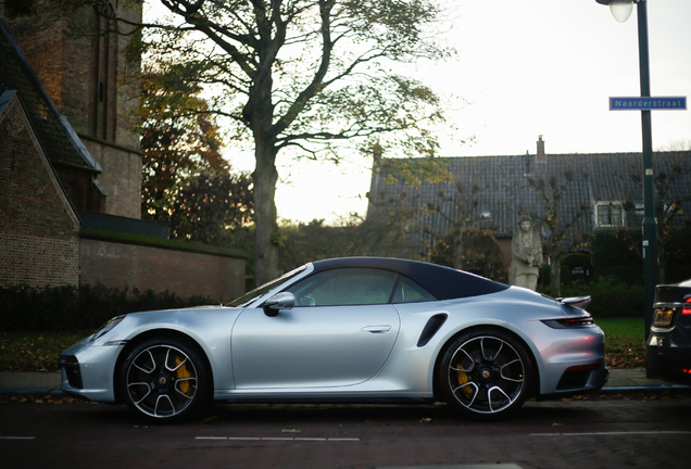 Porsche 992 Turbo S Cabriolet