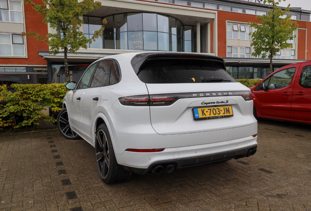 Porsche Cayenne Turbo S E-Hybrid