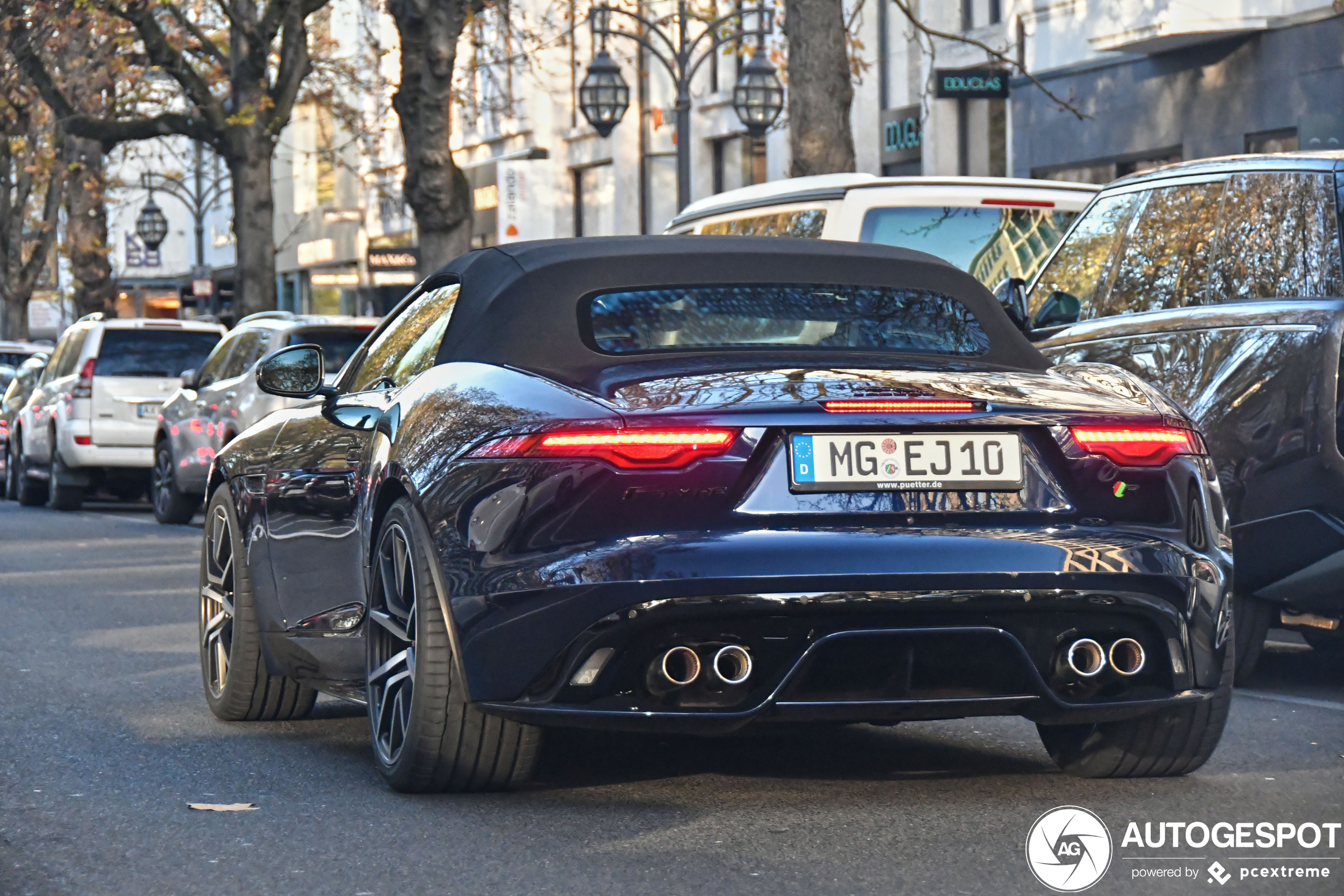 Jaguar F-TYPE R Convertible 2020